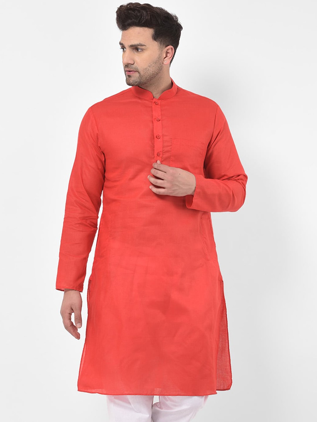 

SG LEMAN Men Red Solid Straight Kurta