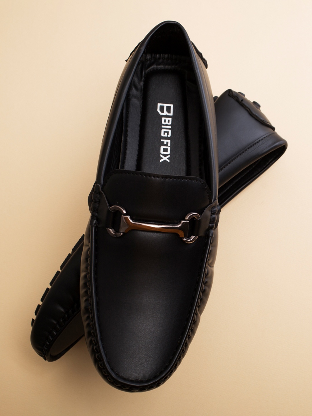 

Big Fox Men Black Loafers