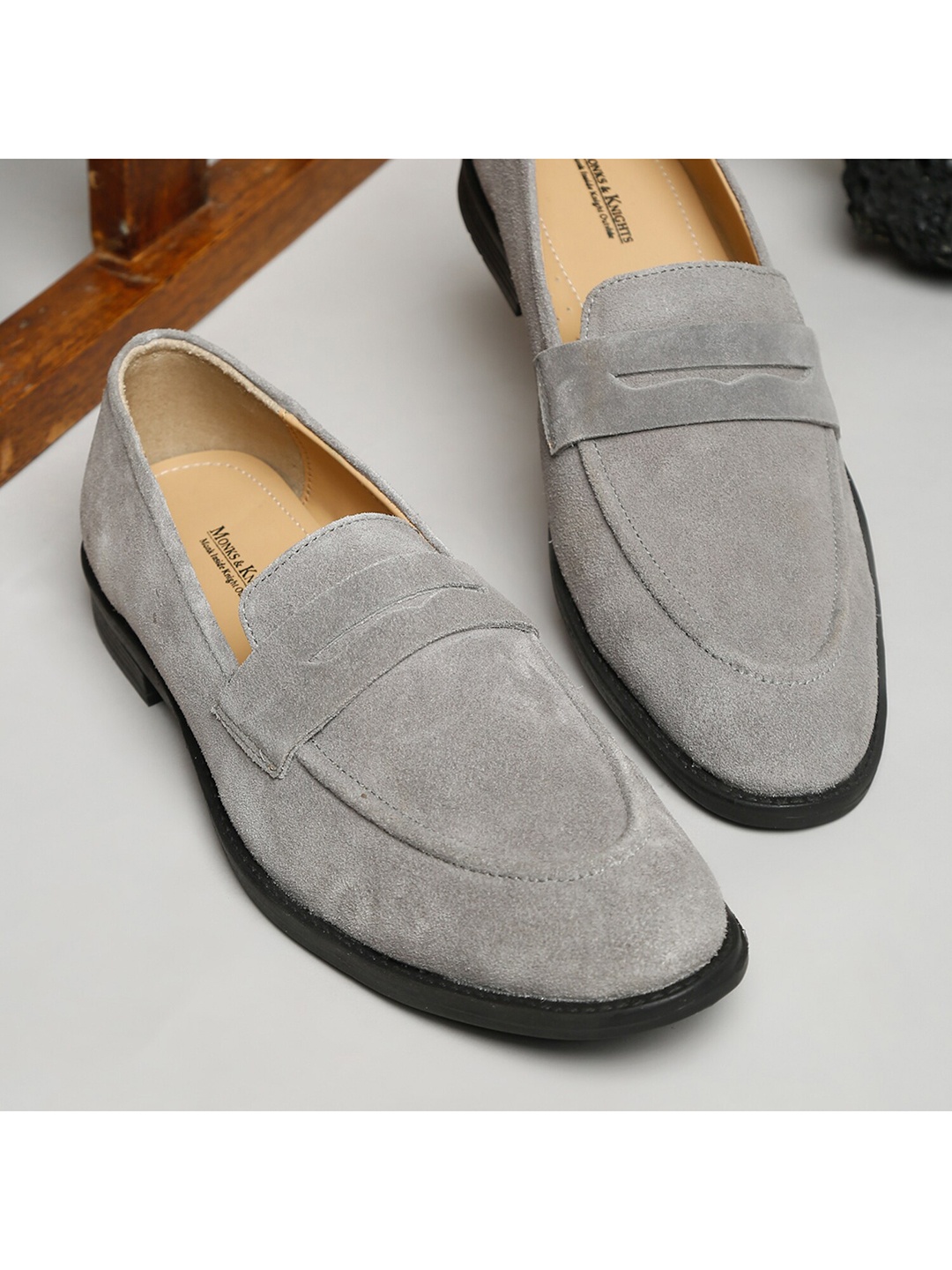 

MONKS & KNIGHTS Men Grey Solid Suede Loafers