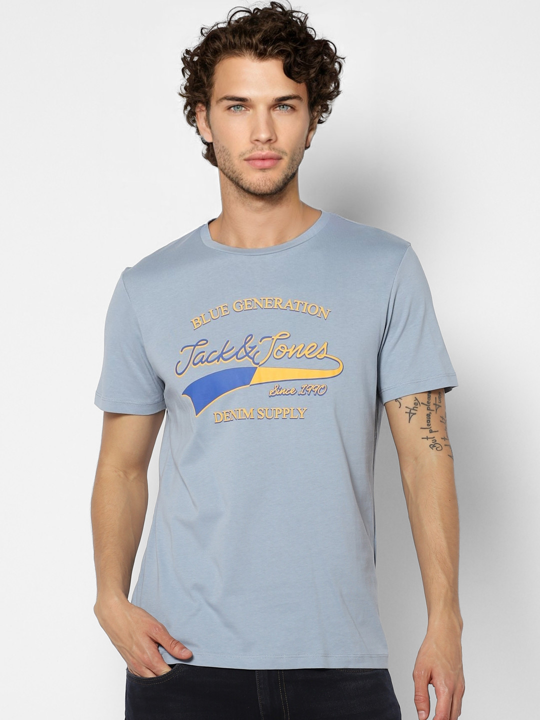

Jack & Jones Men Blue & Yellow Printed Pure Cotton T-shirt