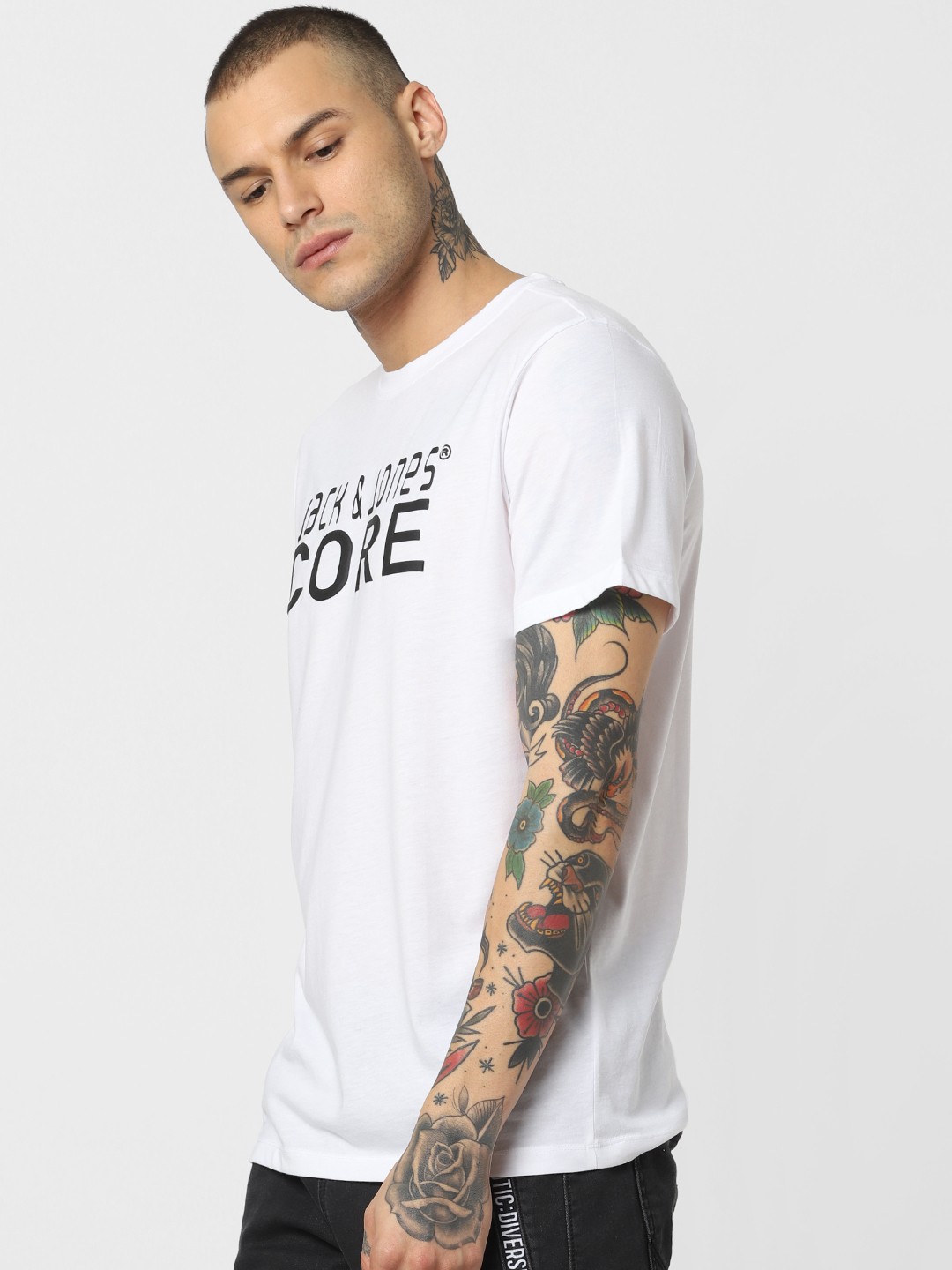 

Jack & Jones Men White & Black Printed Pure Cotton Slim Fit T-shirt