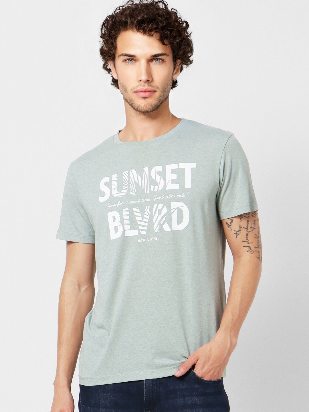 

Jack & Jones Men Green & White Typography Printed T-shirt