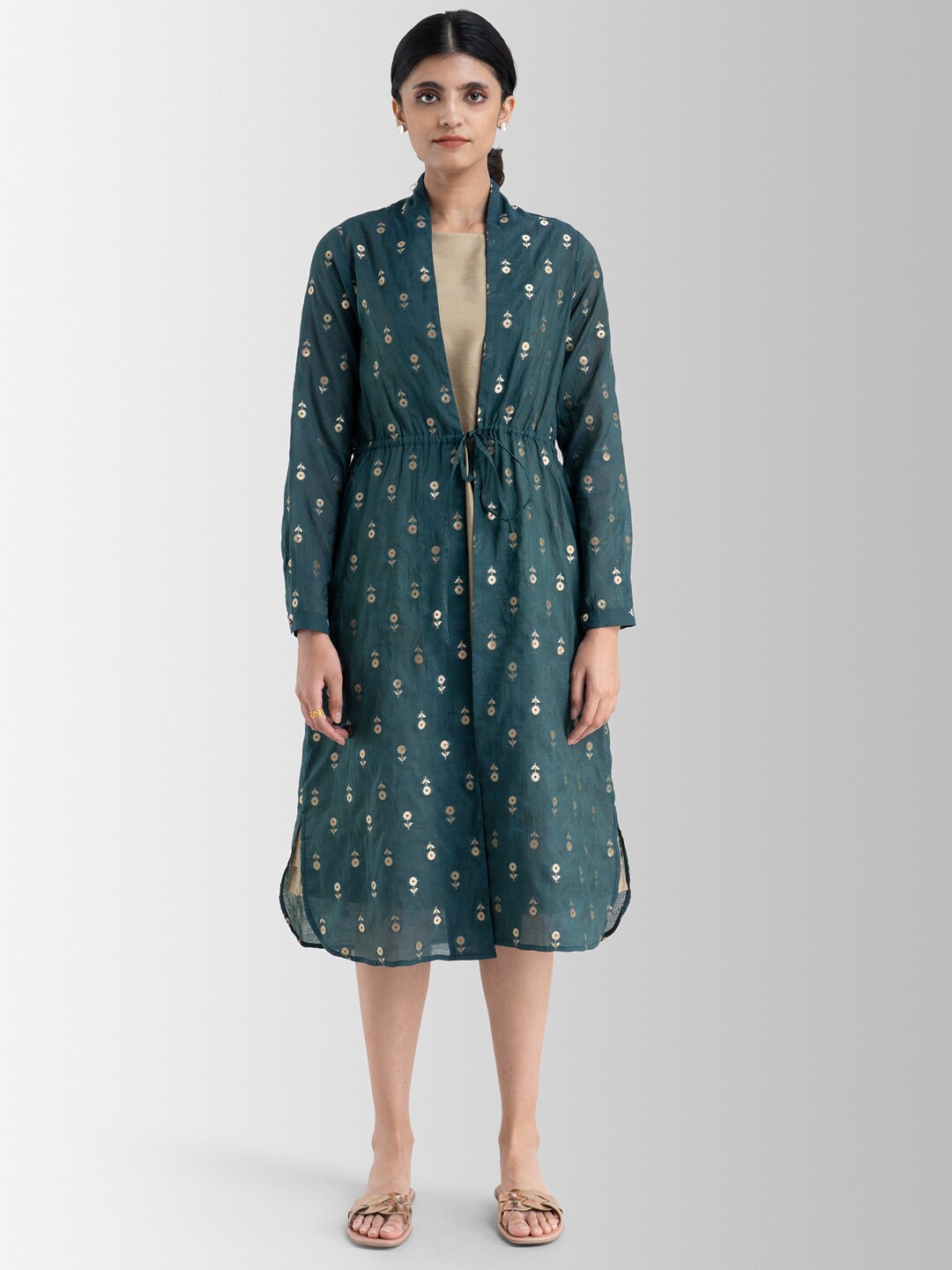

Marigold by FableStreet Green & Gold-Toned Floral Midi Dress