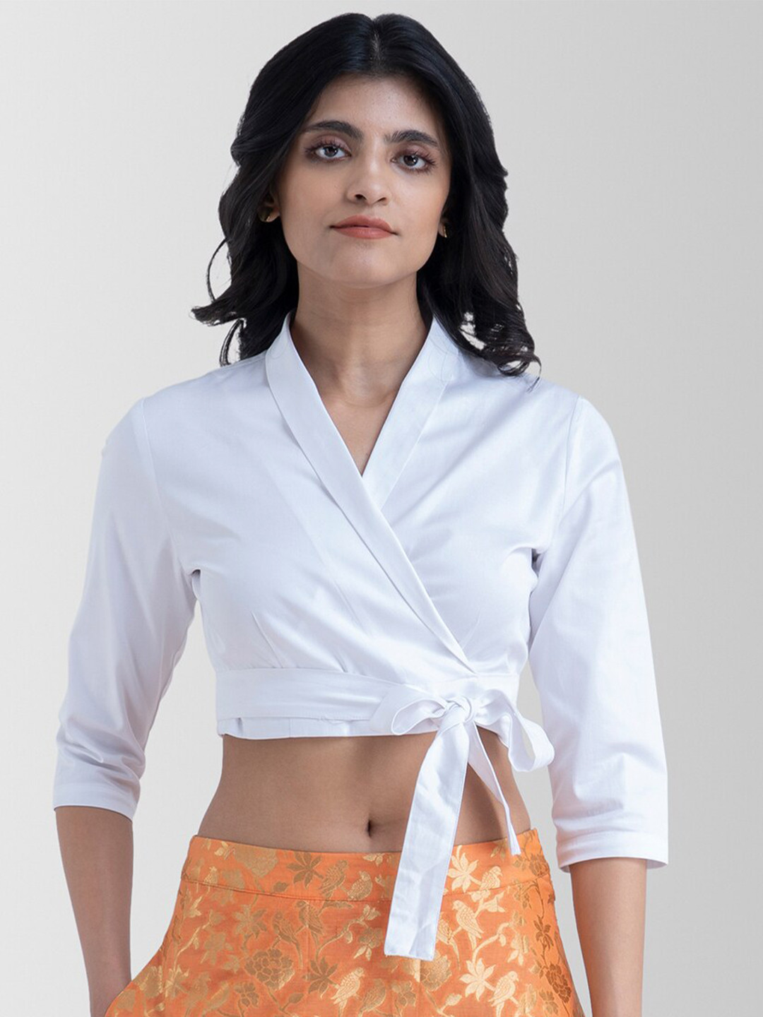 

Pink Fort White Solid Wrap Crop Top