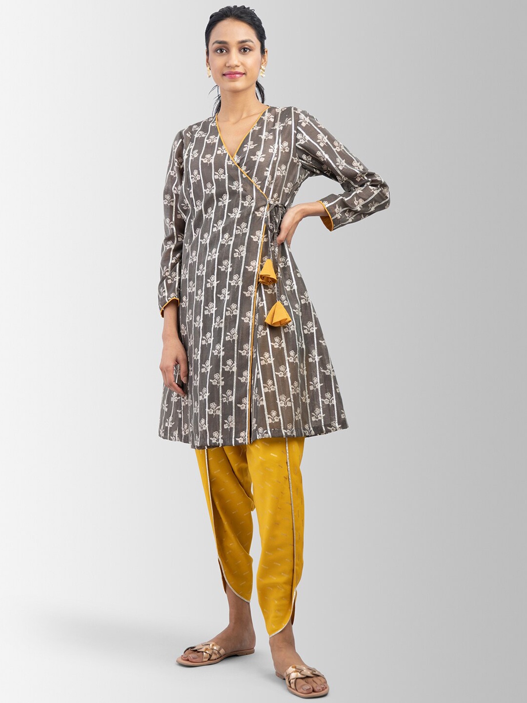 

Pink Fort Women Grey & Yellow Printed Angrakha Kurta with Dhoti Pants