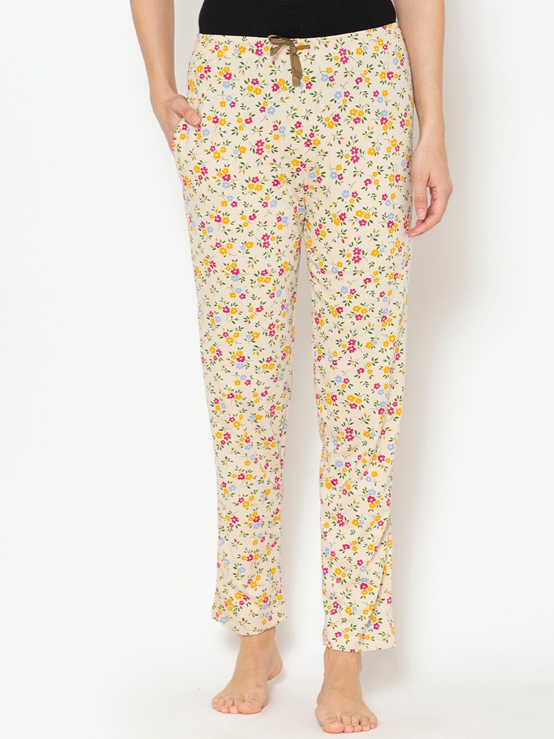 

Lounge Dreams Women Off White & Green Printed Pure Cotton Lounge Pants