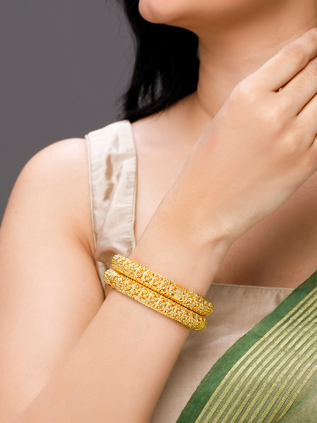 

Anouk Set Of 2 Gold-Plated Bangles