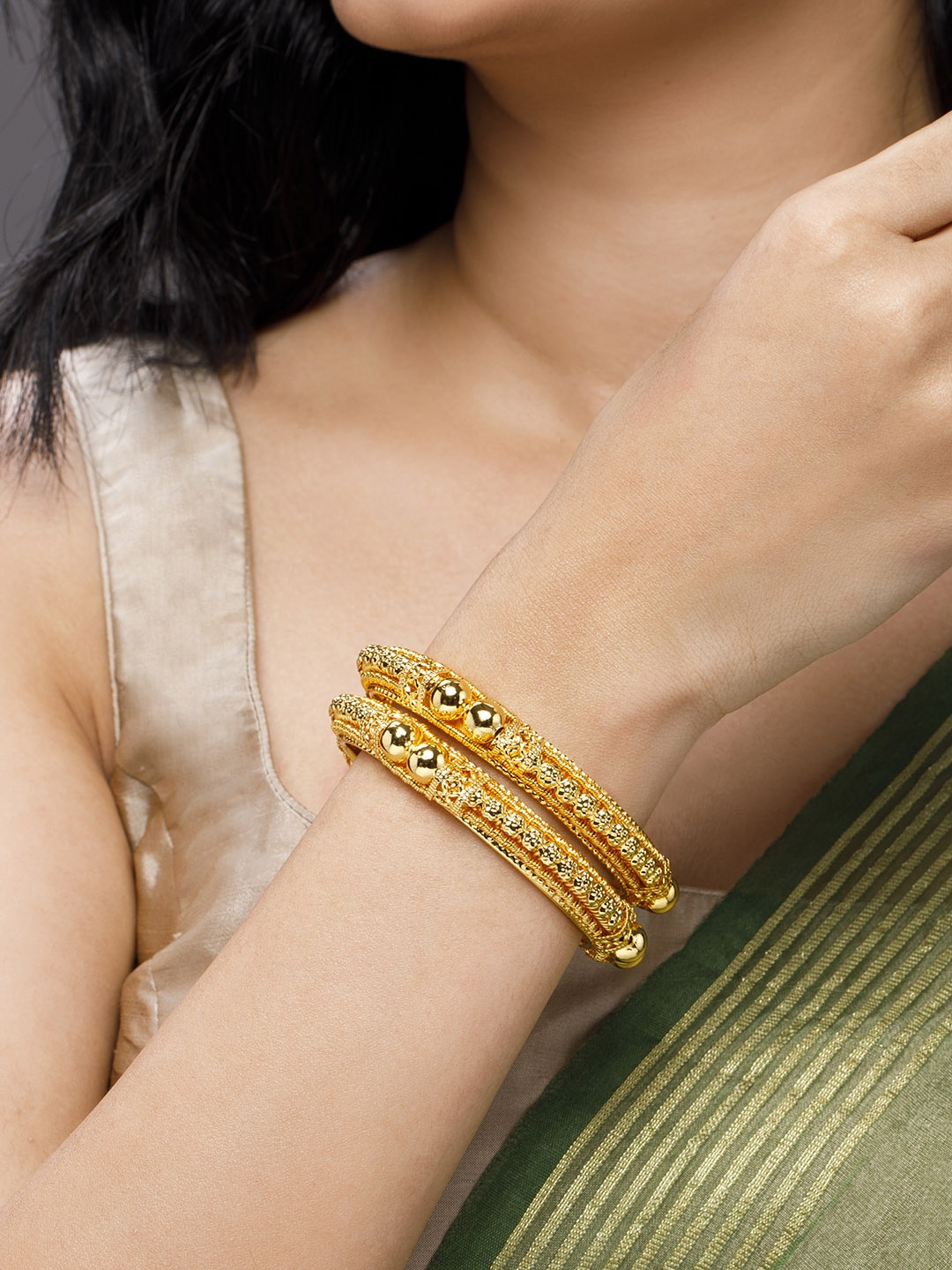 

Anouk Set Of 2 Gold-Plated Bangles