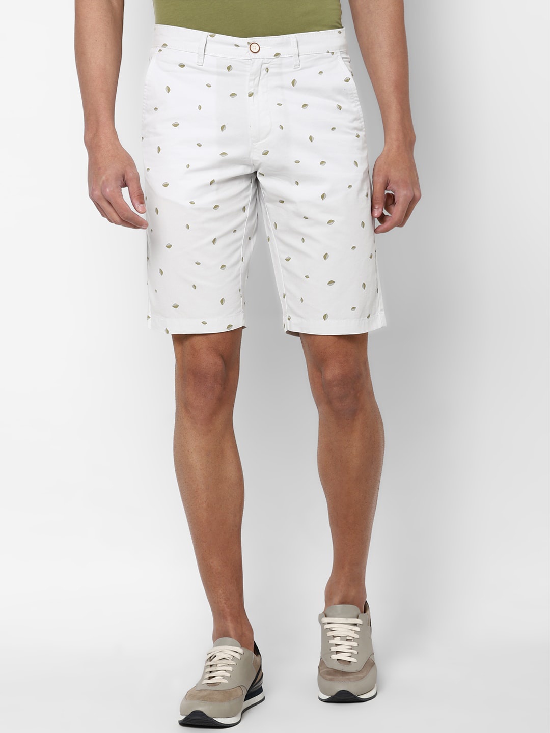 

Allen Solly Men White Printed Slim Fit Shorts