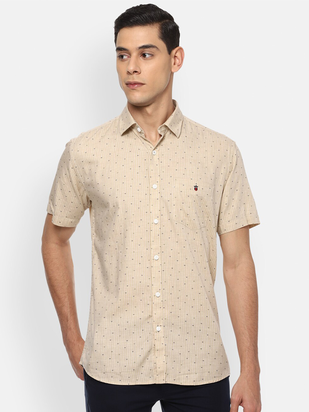 

Louis Philippe Sport Men Beige Slim Fit Printed Casual Shirt