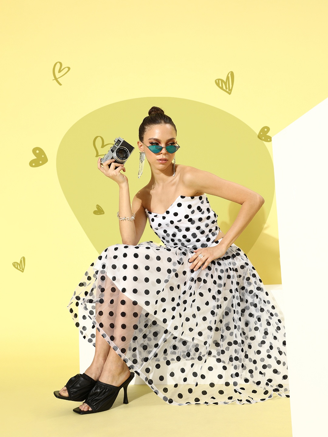 

SCORPIUS Women Classic White Polka-Dotted Top
