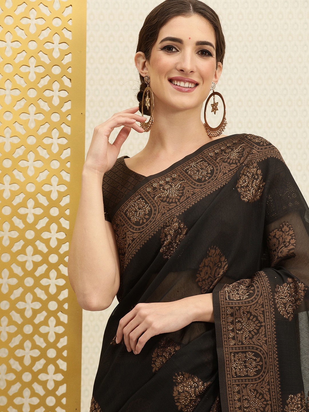 

House of Pataudi Black & Brown Ethnic Motifs Beads and Stones Jashn Saree