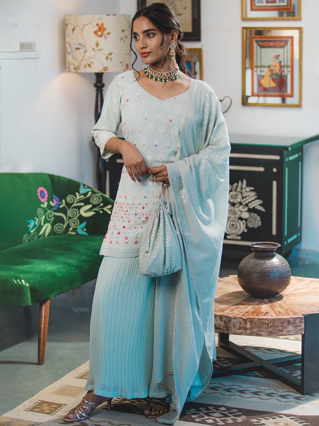 

Libas Floral Poly-Georgette Short Kurti & Flared Pants with Potli Bag, Sea green