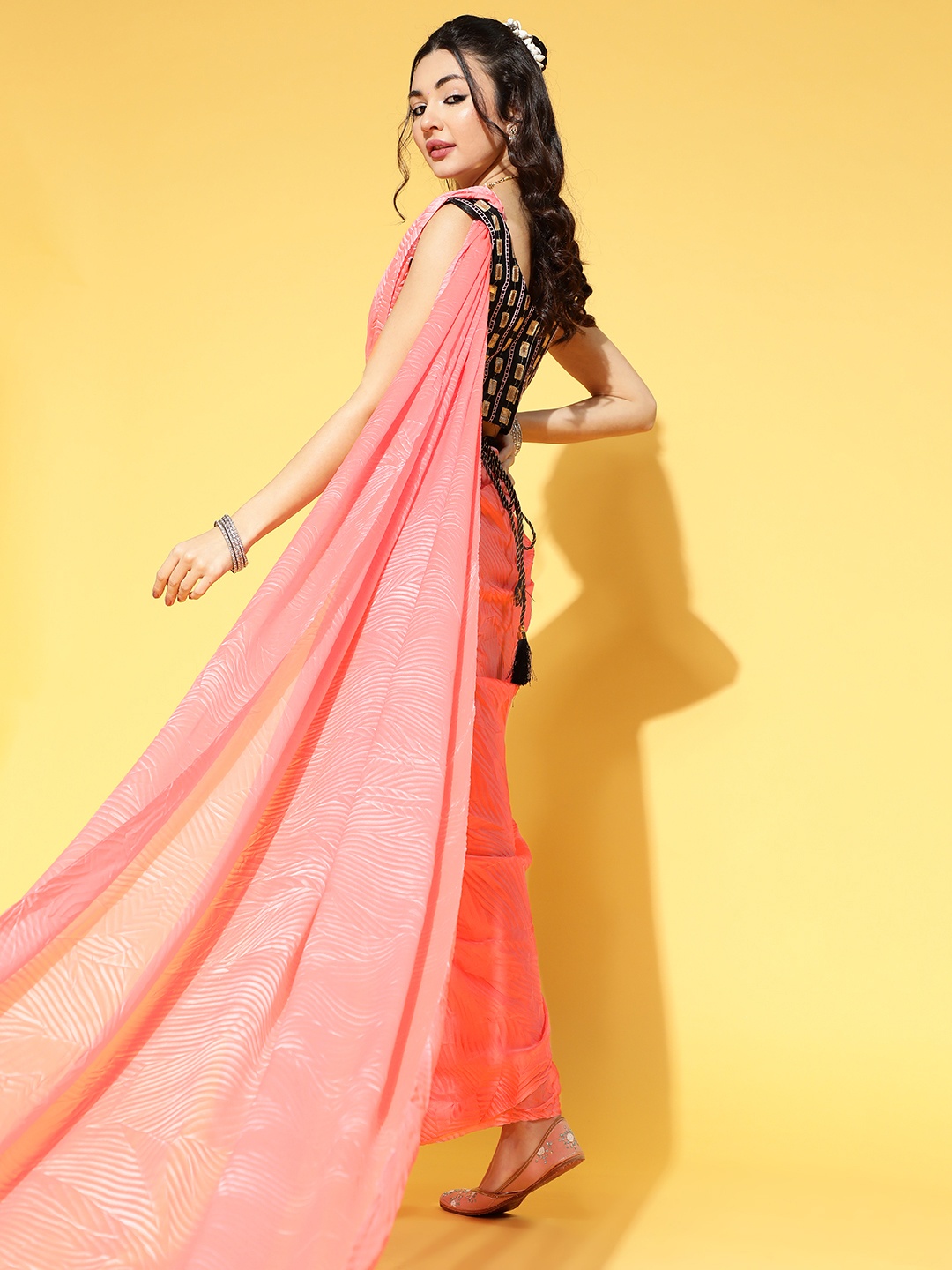 

Saree mall Pink Sarees