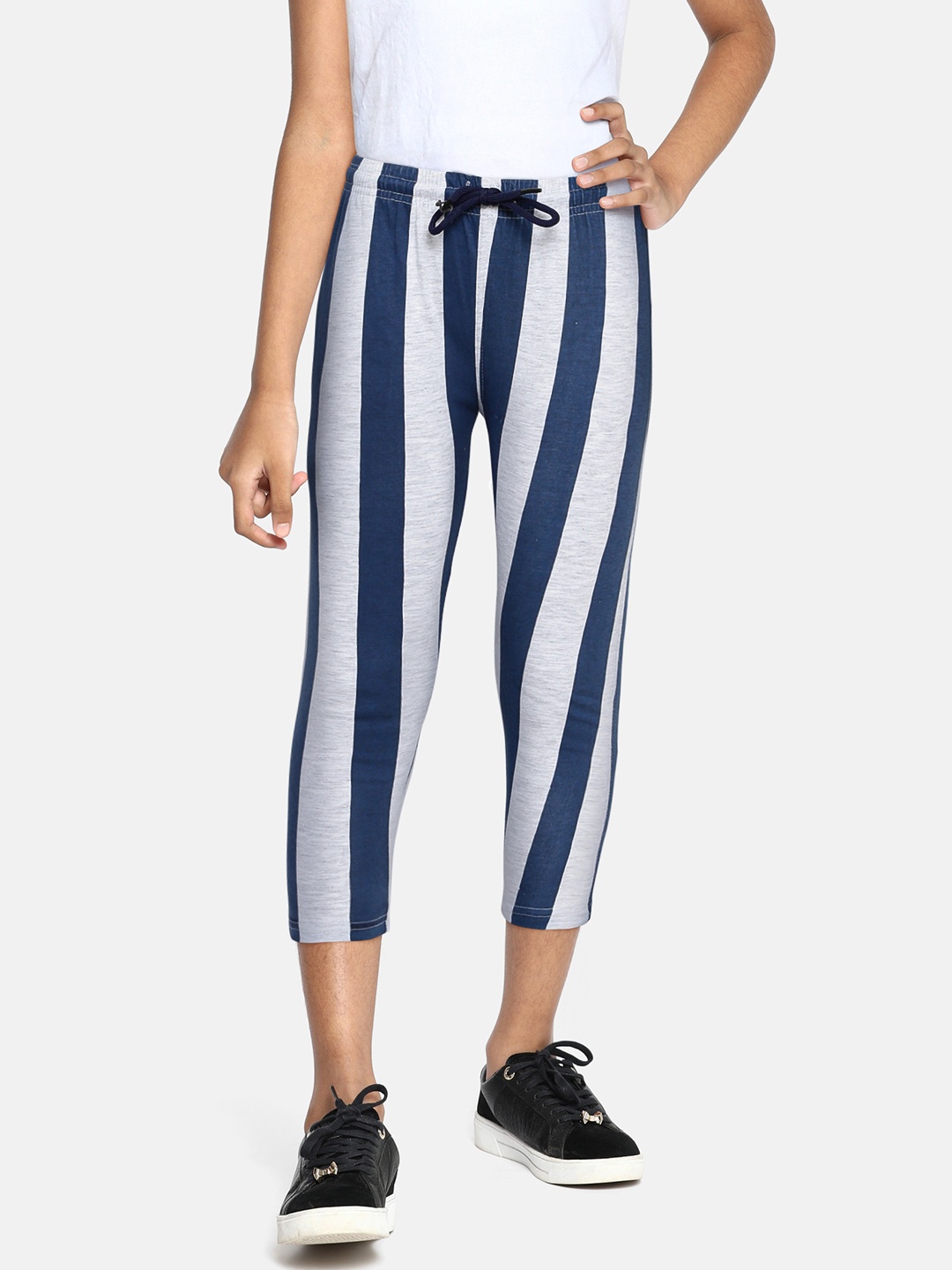 

SEYBIL Girls Grey Melange & Black Striped Capris