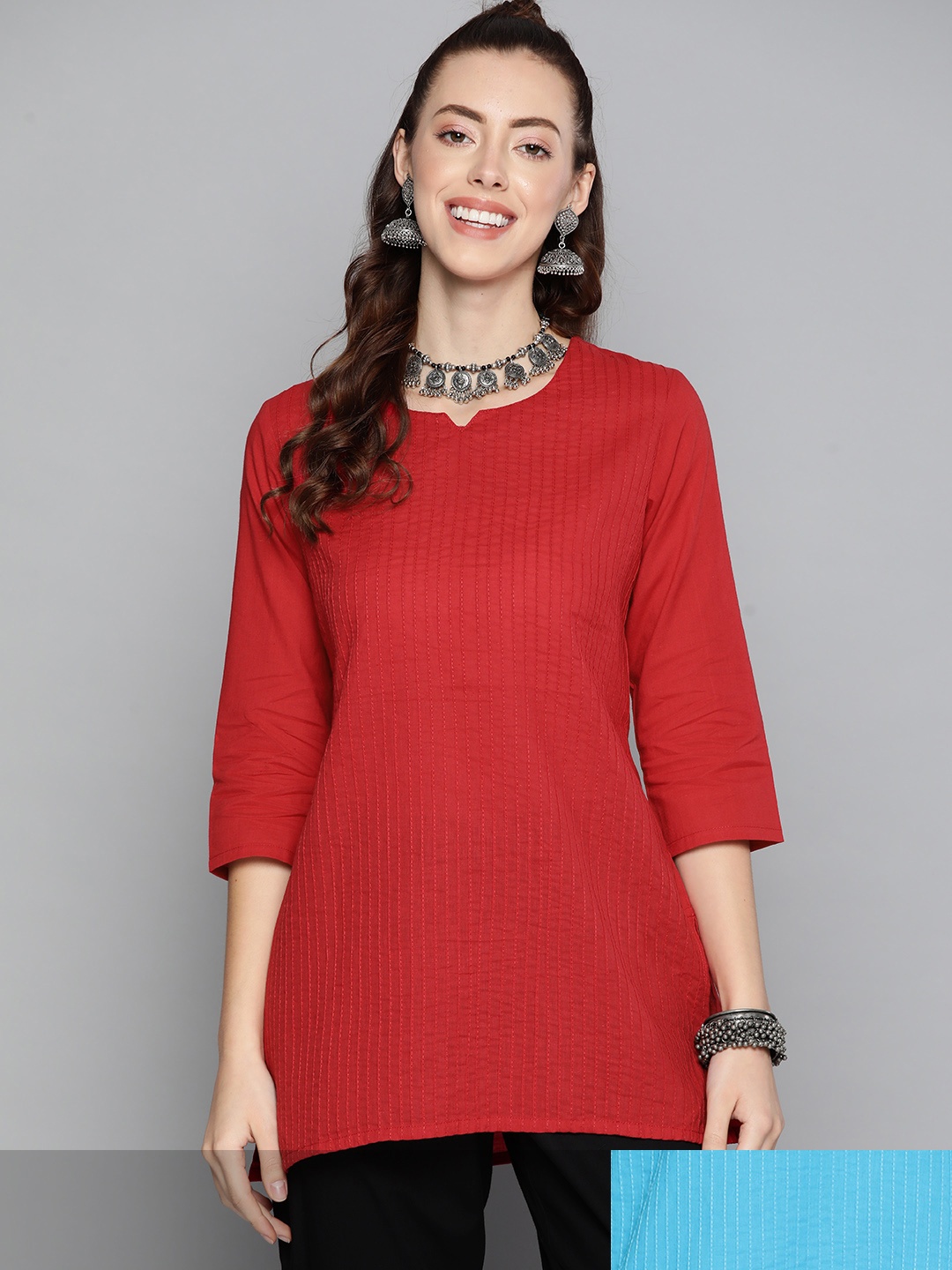 

HERE&NOW Women Pack of 2 Solid Kurti with Pin Tucks Detail, Red