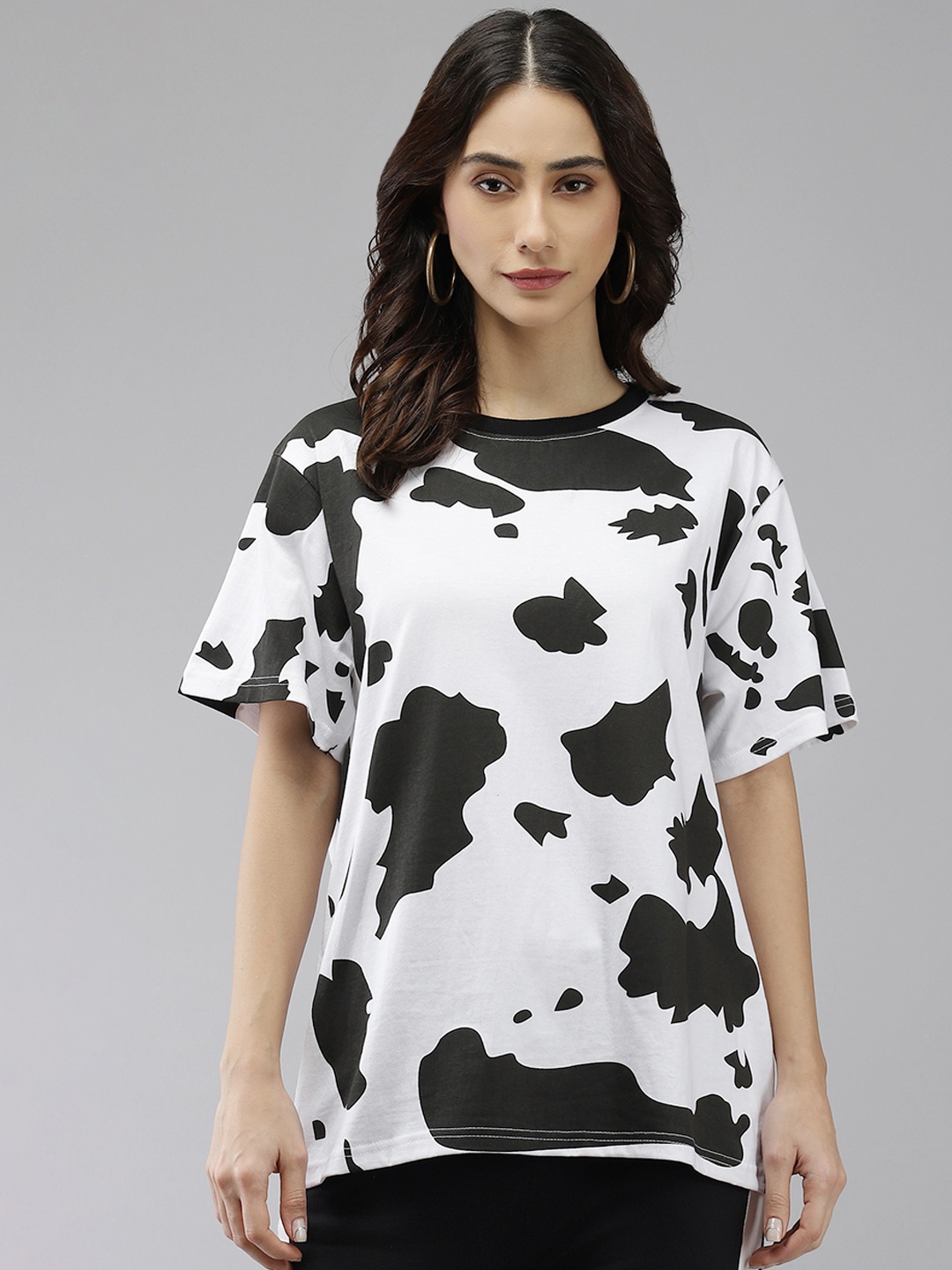 

The Dry State Women White & Black Pure Cotton Printed Loose T-shirt