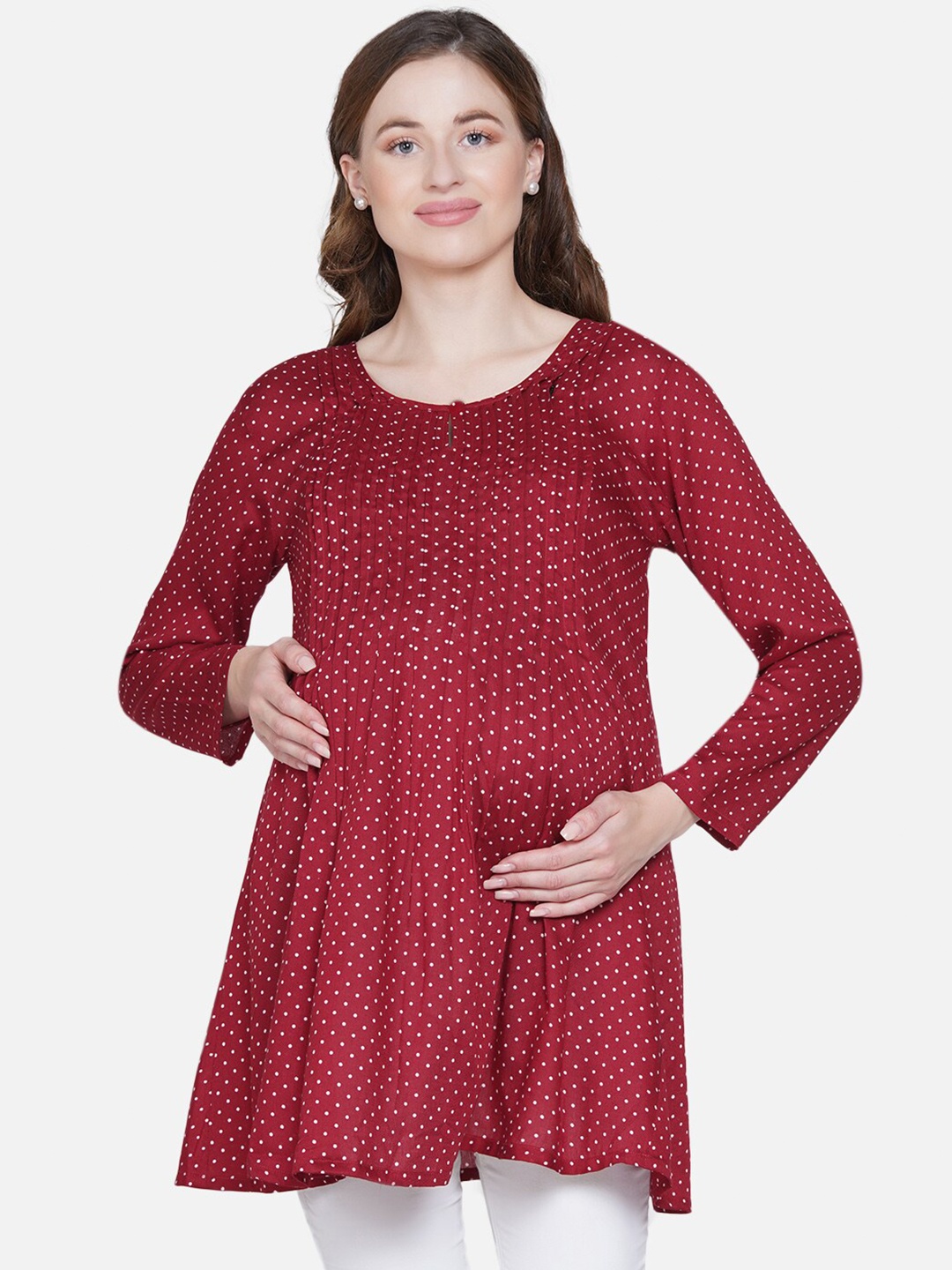 

Mine4Nine Red Polka Dots Printed Maternity Longline Top