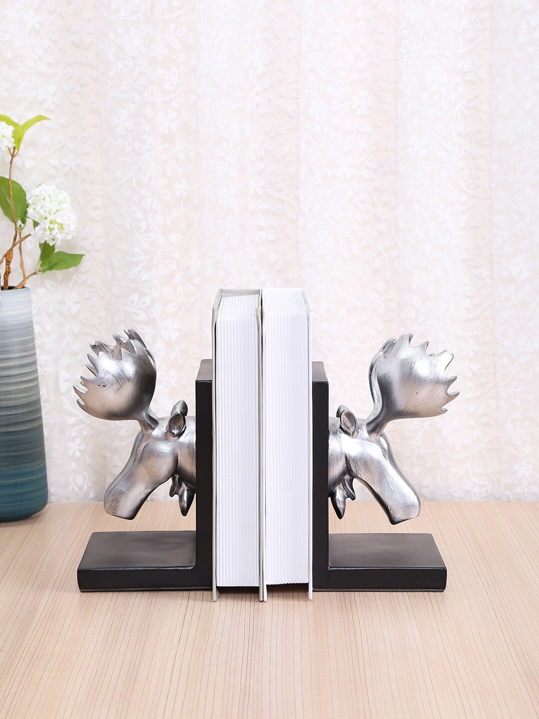 

TAYHAA Silver Reindeer Book Holder