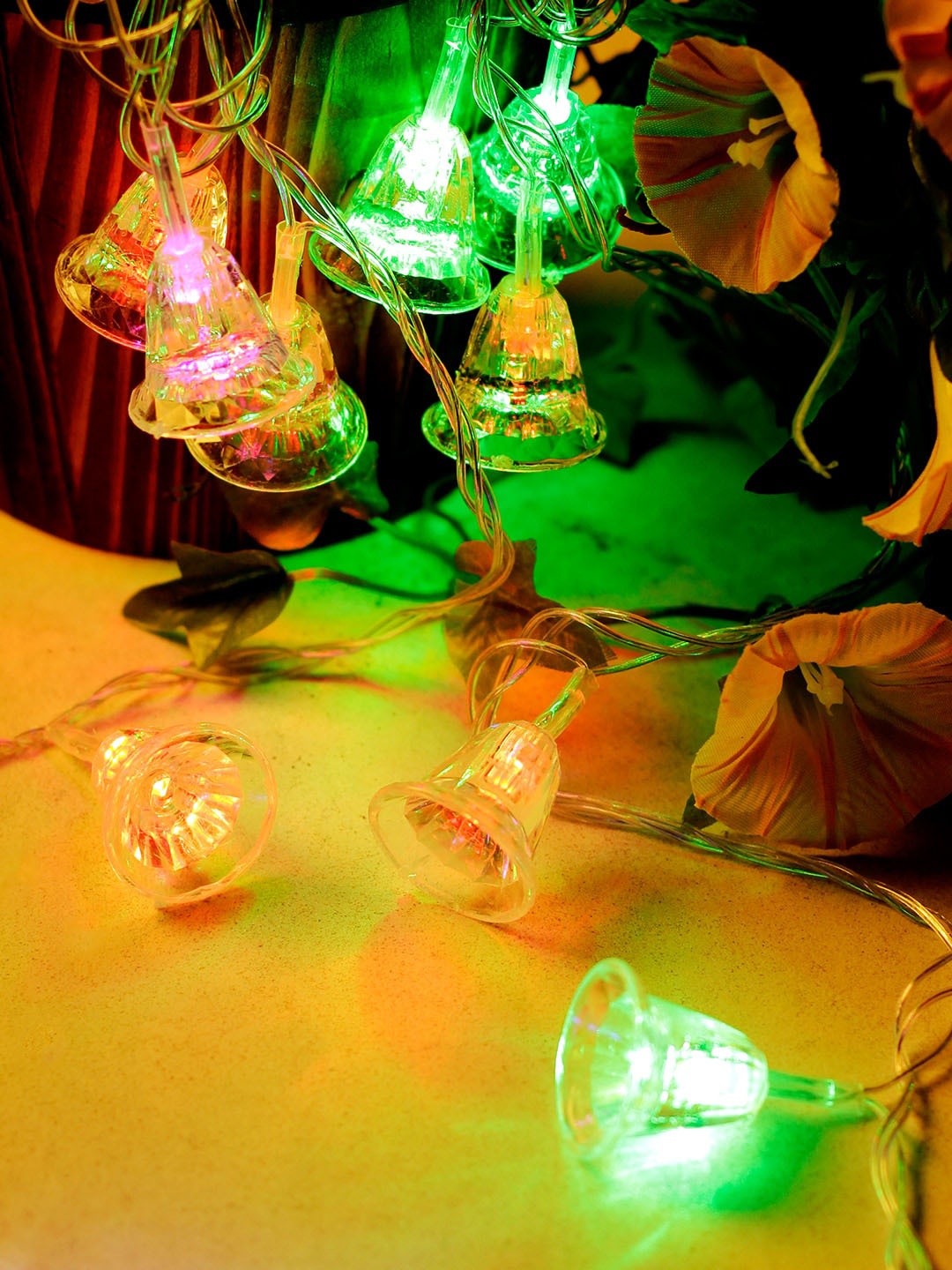 

TAYHAA Multicoloured Bell Shaped String Lights, Multi