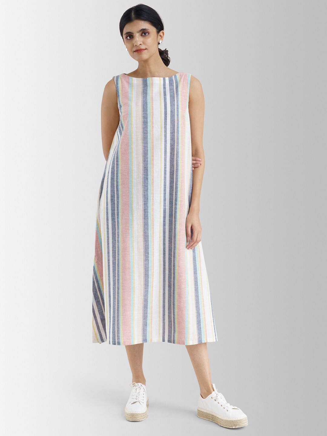 

Marigold by FableStreet Peach-Coloured & White Striped A-Line Midi Dress