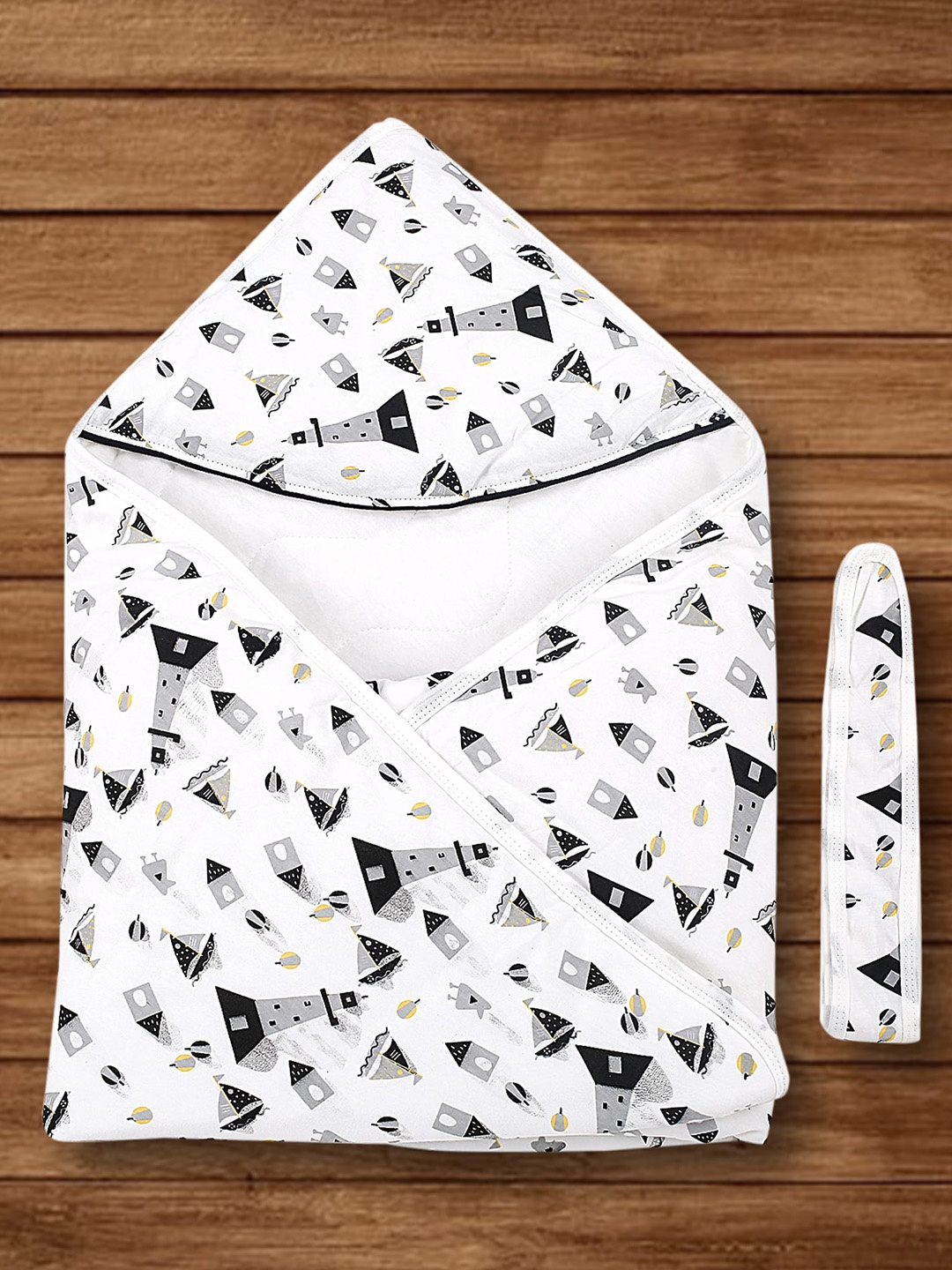 

Baby Moo Infants White & Black Lighthouse Printed Hooded Wrapper