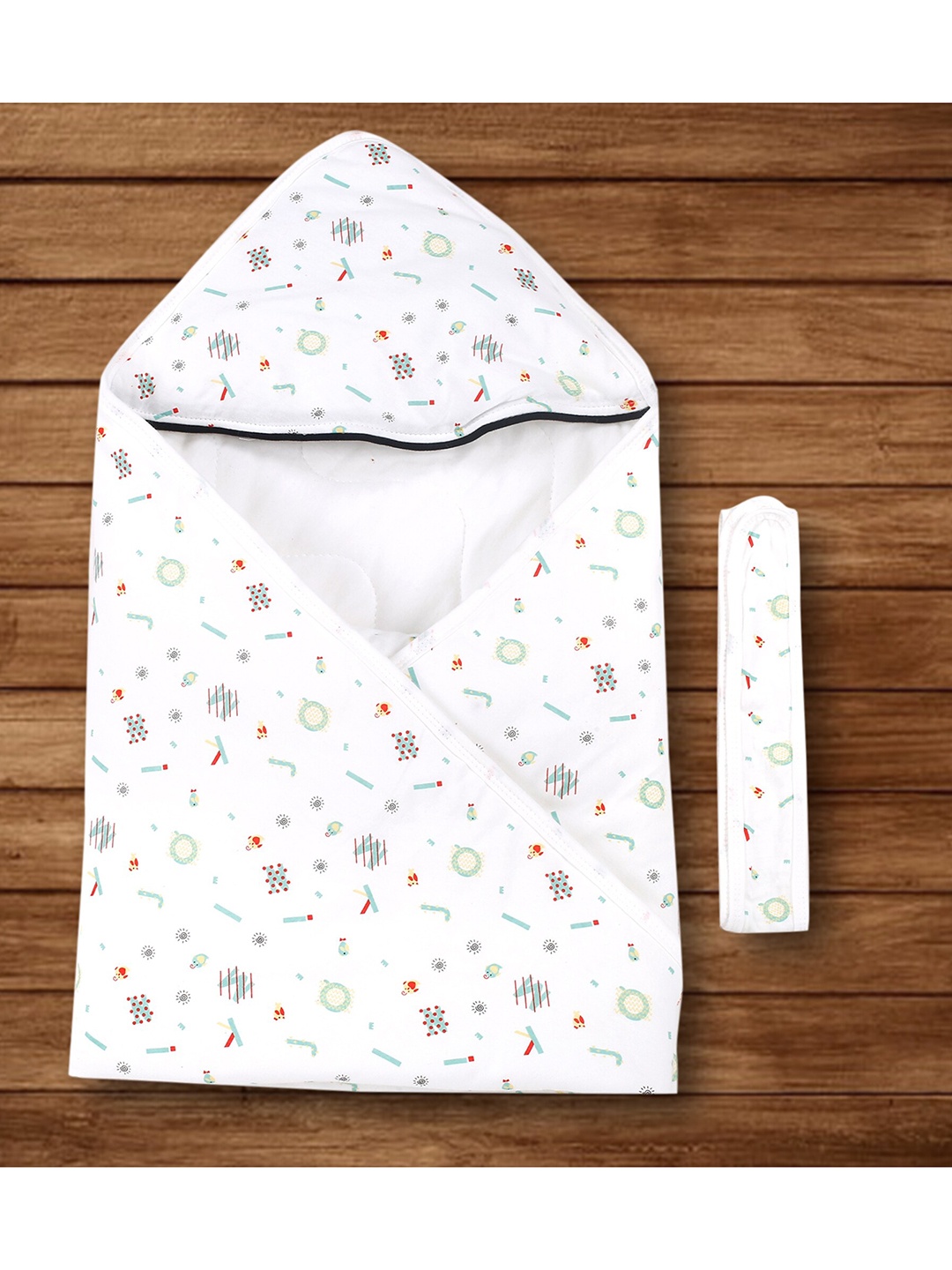 Baby Moo Unisex Kids White Abstract Printed Wrapper