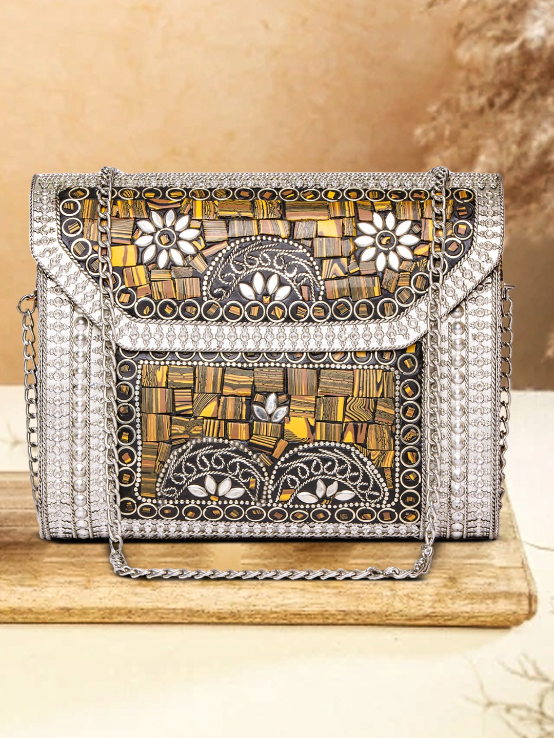 

ARTFLYCK Women Silver-Toned Embellished Box Clutch