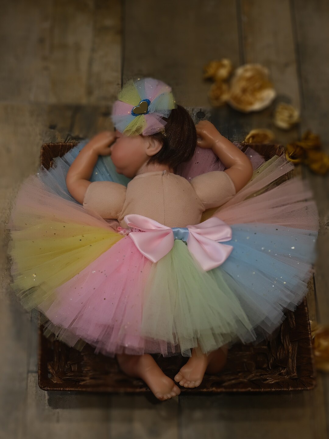 

TINY MINY ME Girls Yellow & Pink Colourblocked Embellished Tu-Tu Handmade Skirt
