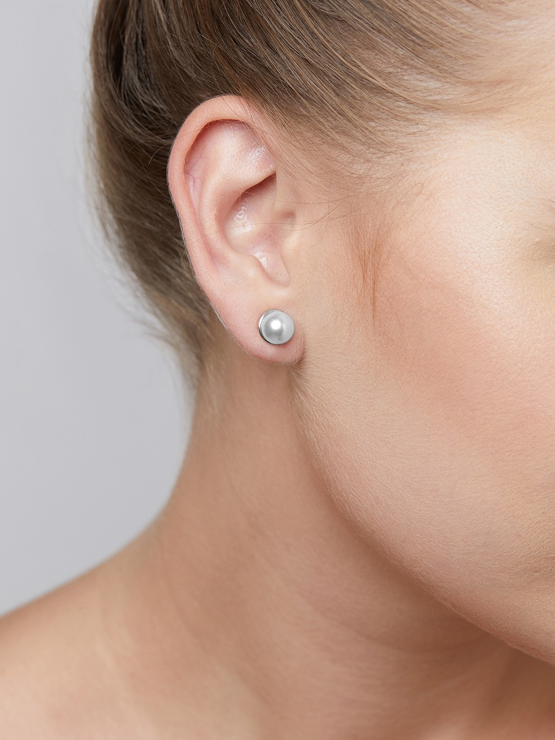 

AMI Silver-Plated Contemporary Studs Earrings