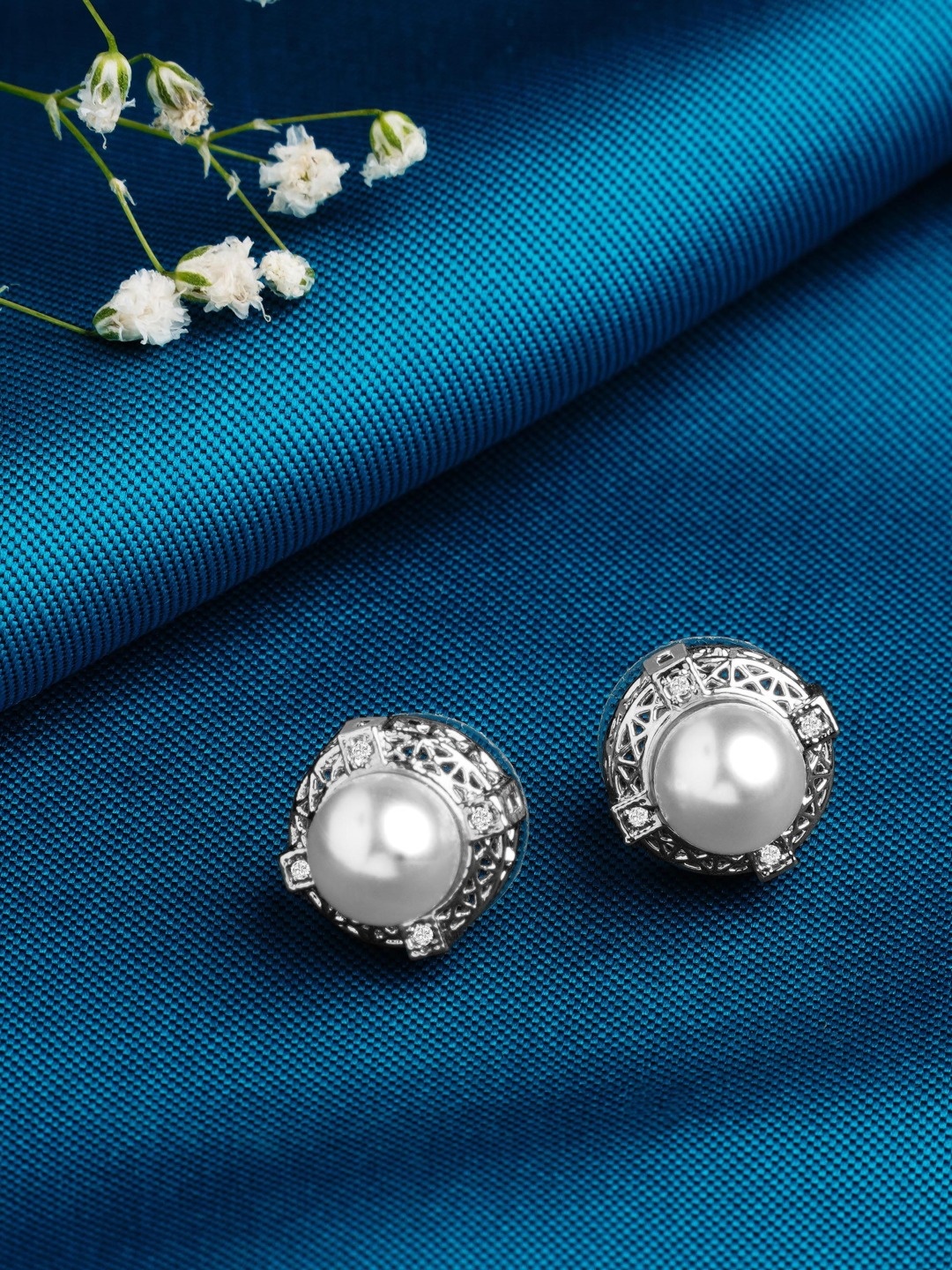 

AMI Silver-Toned Contemporary Studs Earrings