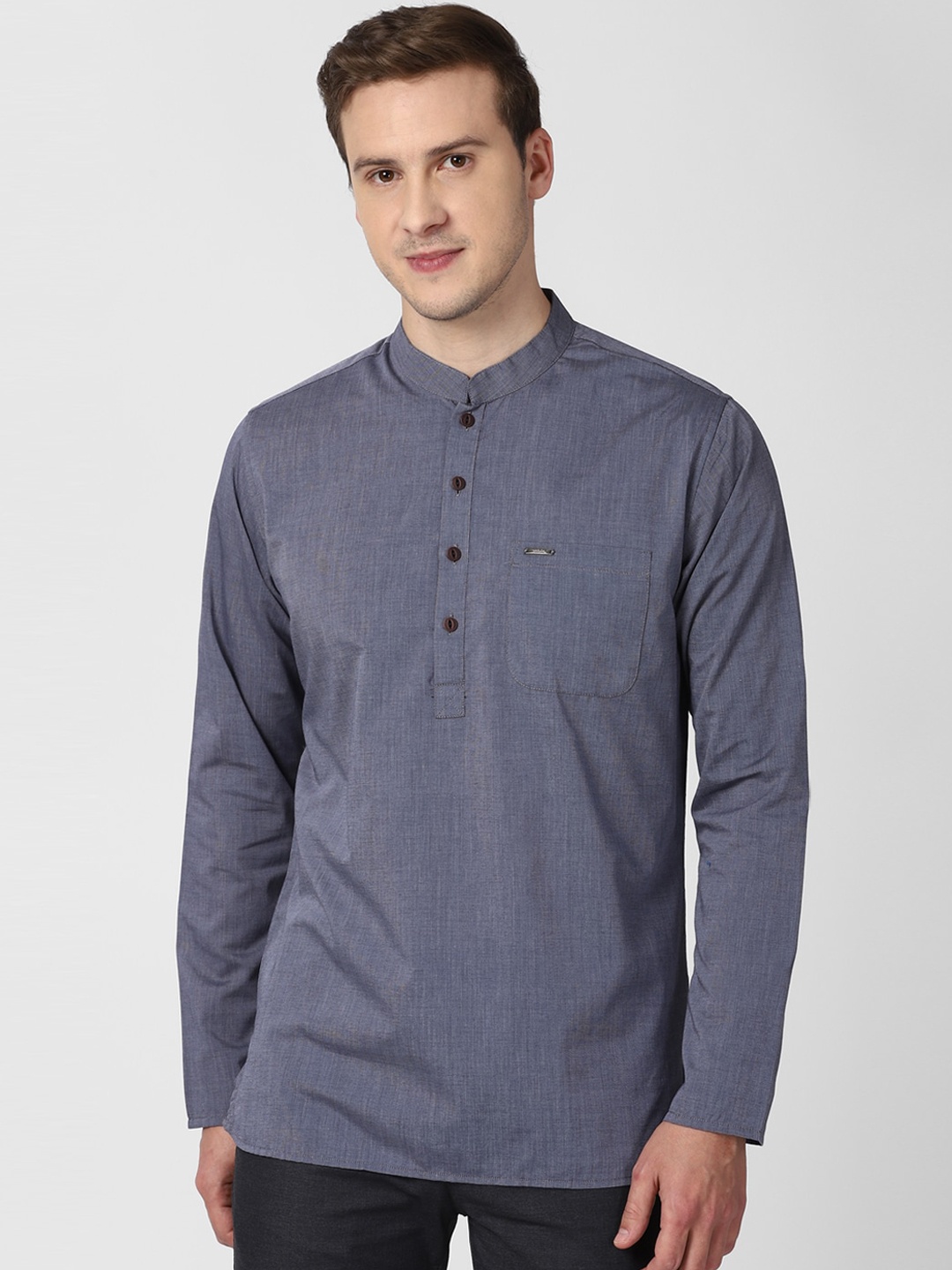 

Peter England Men Navy Blue Solid Kurta