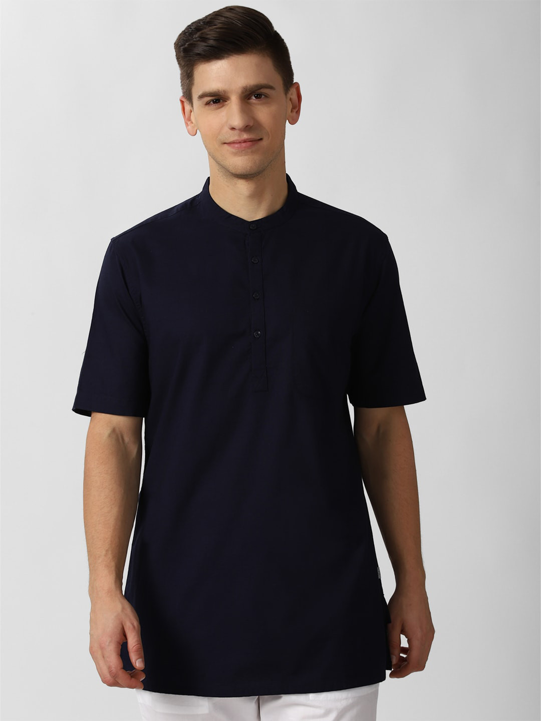 

Peter England Men Navy Blue Thread Work Kurta