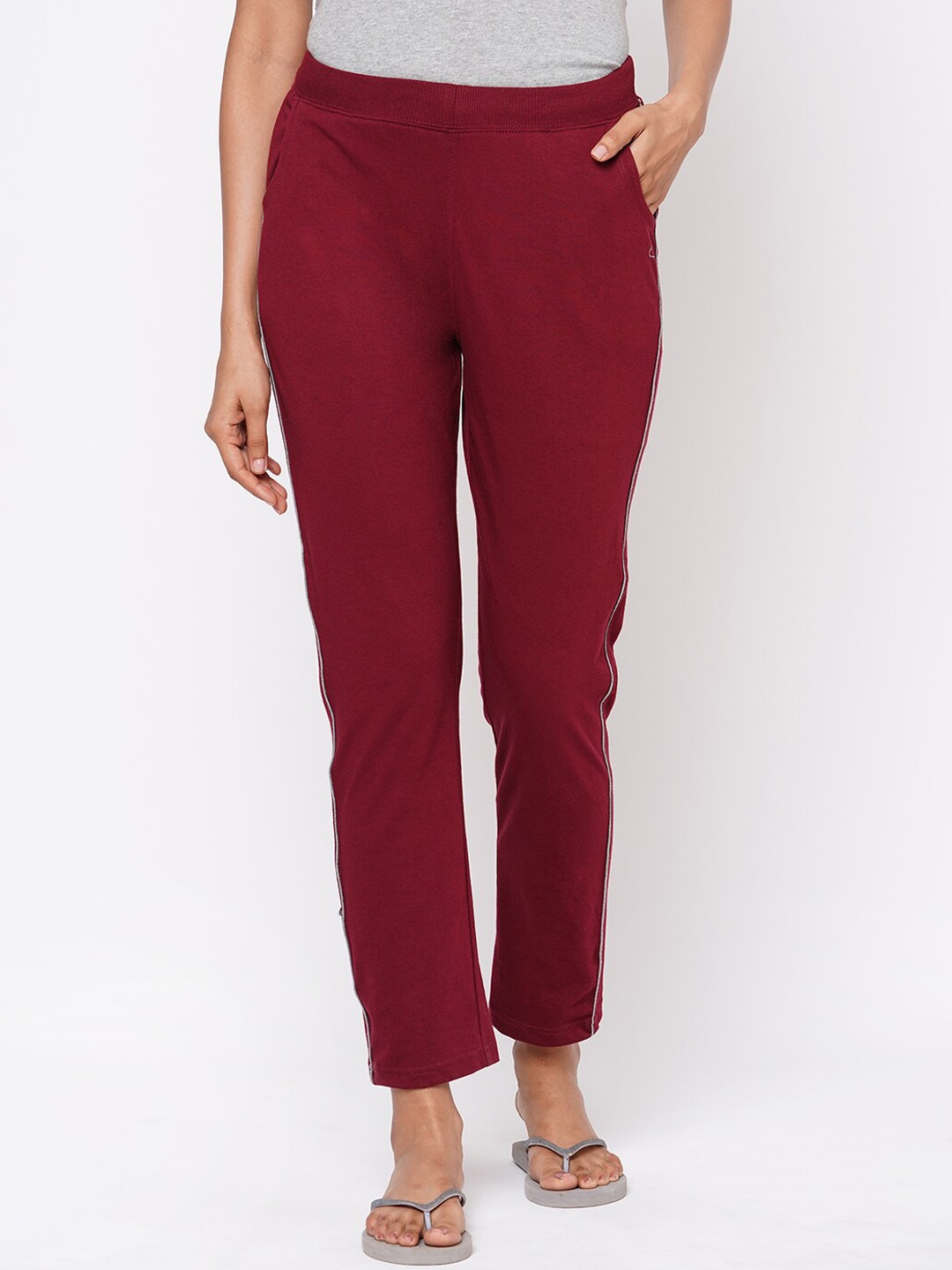 

Sweet Dreams Women Red Solid Lounge Pants