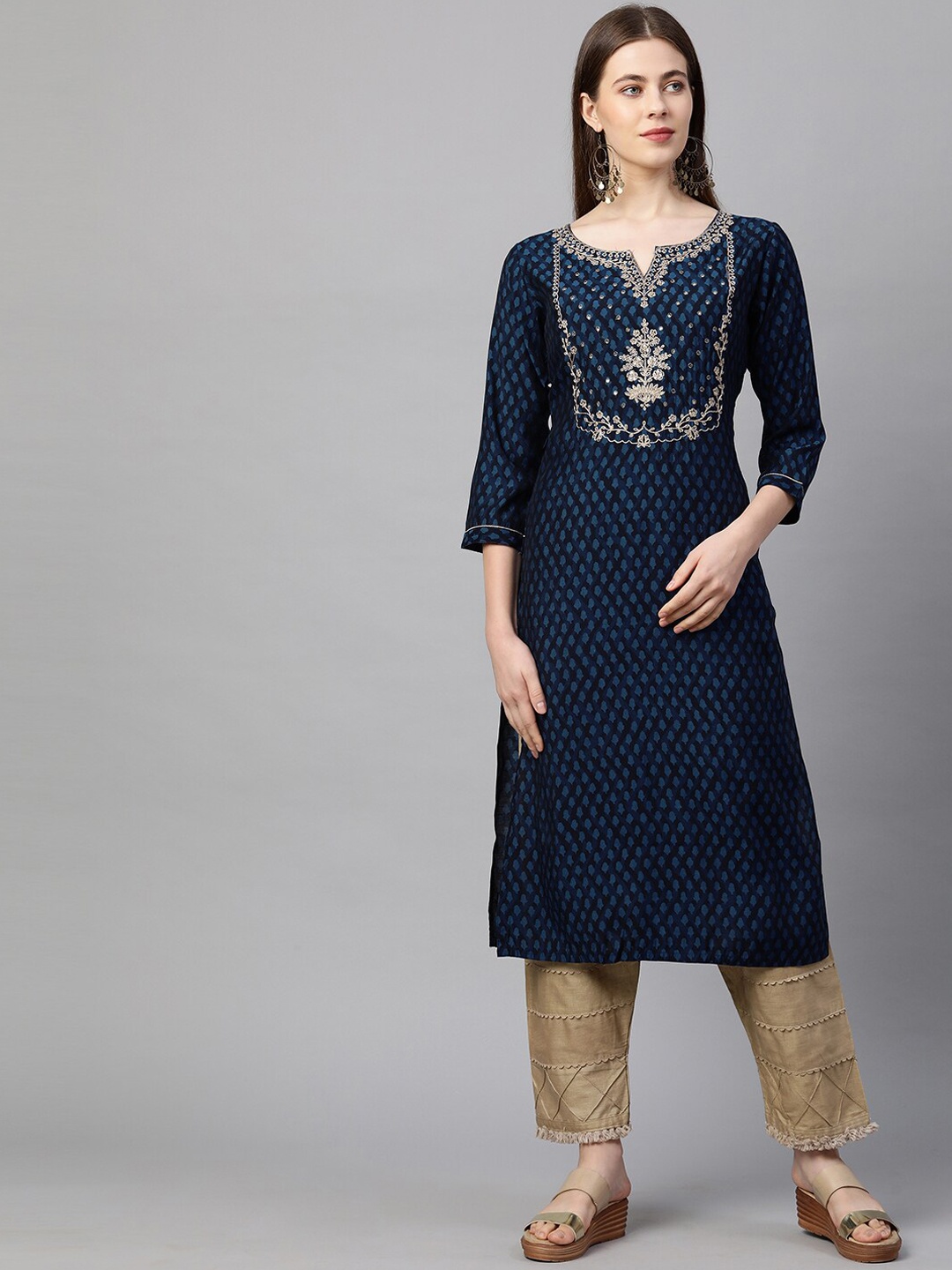 

FASHOR Women Blue & Gold-Toned Geometric Yoke Design Straight Kurta