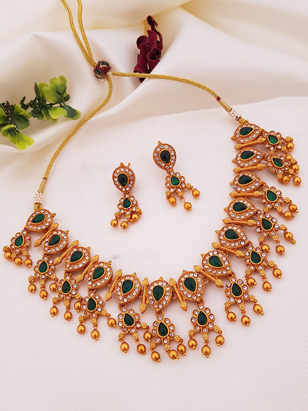 

GRIIHAM Gold-Plated Green & White Stone-Studded & Pearl Beaded Jewellery Set
