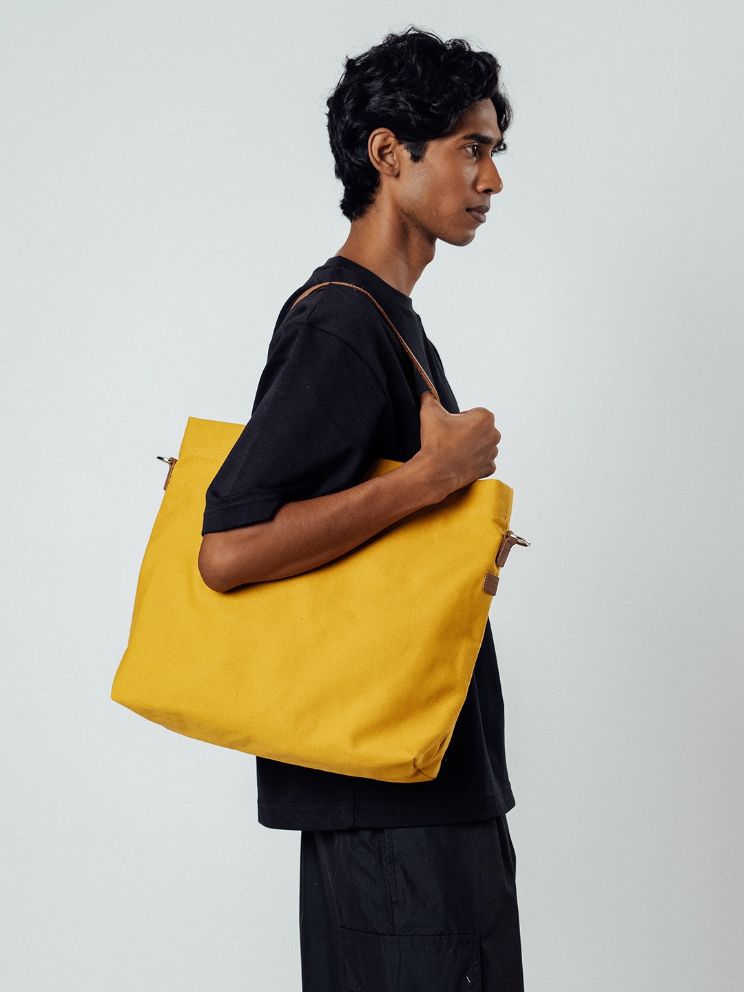 

DailyObjects Yellow Oversized Shopper Tote Bag