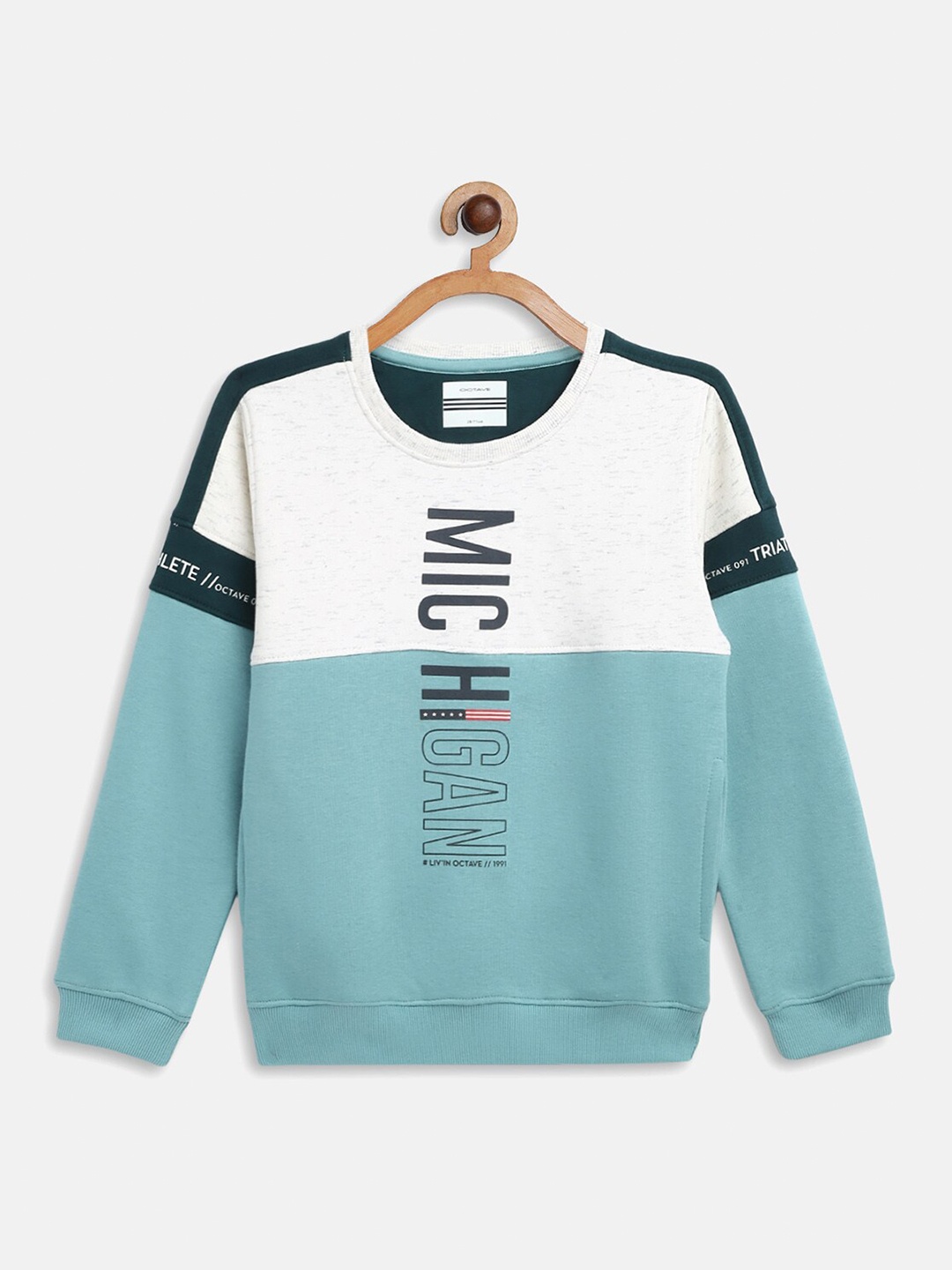 

Octave Boys Blue Colourblocked Sweatshirt