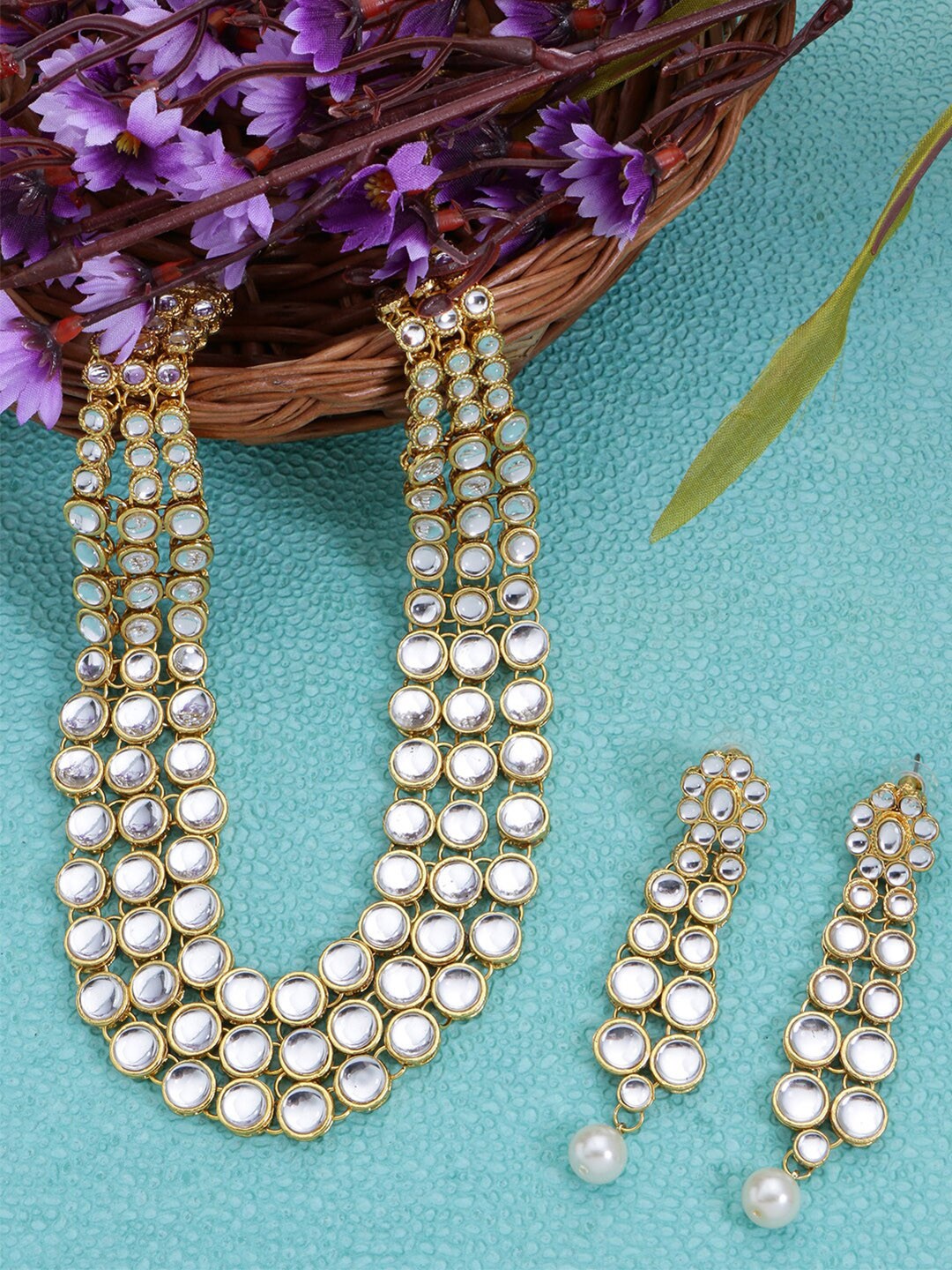 

LIVE EVIL White Gold-Plated Kundan Layered Necklace With Earring