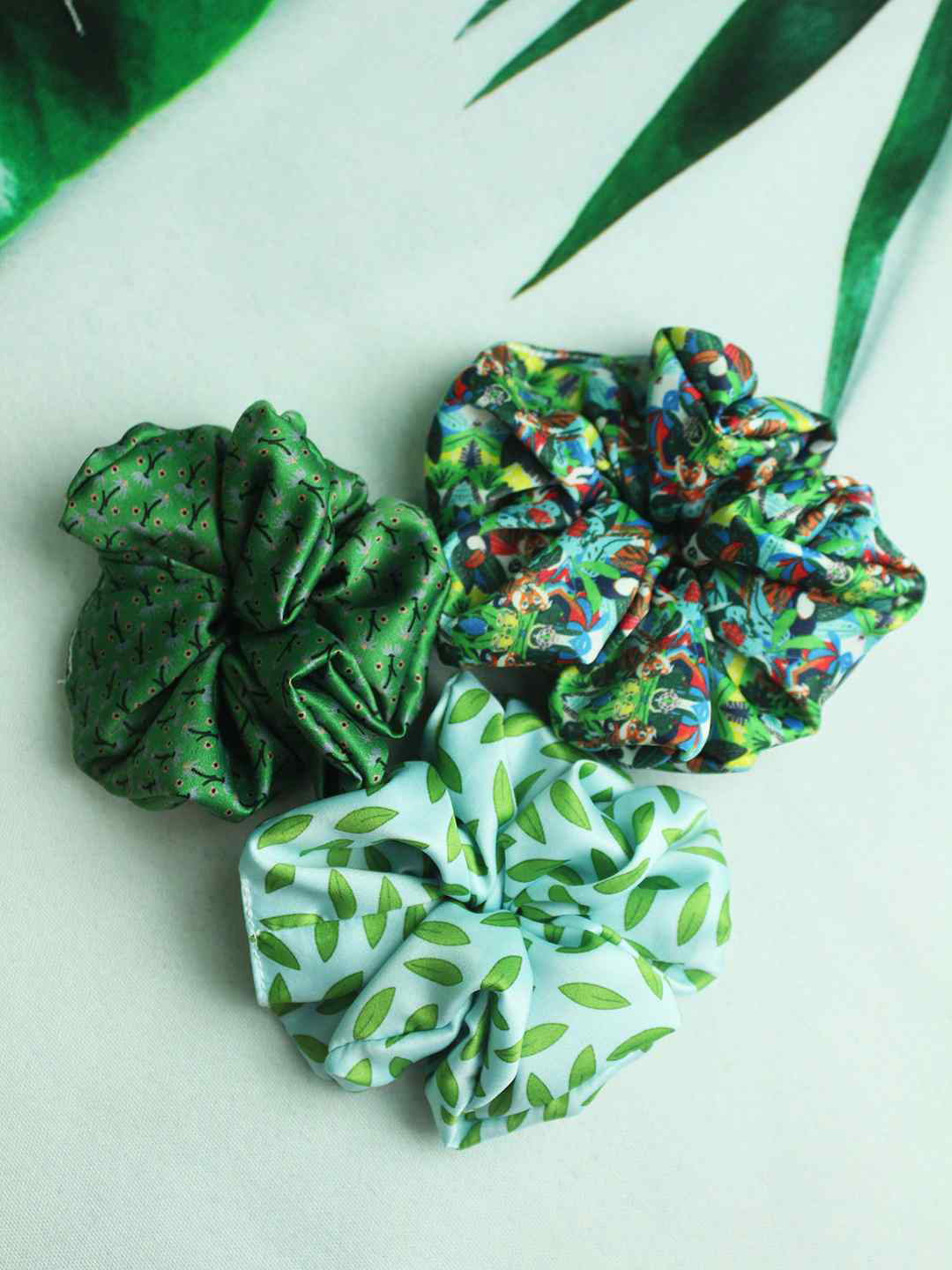 

Tossido Women Green & Blue Set of 3 Satin Scrunchies