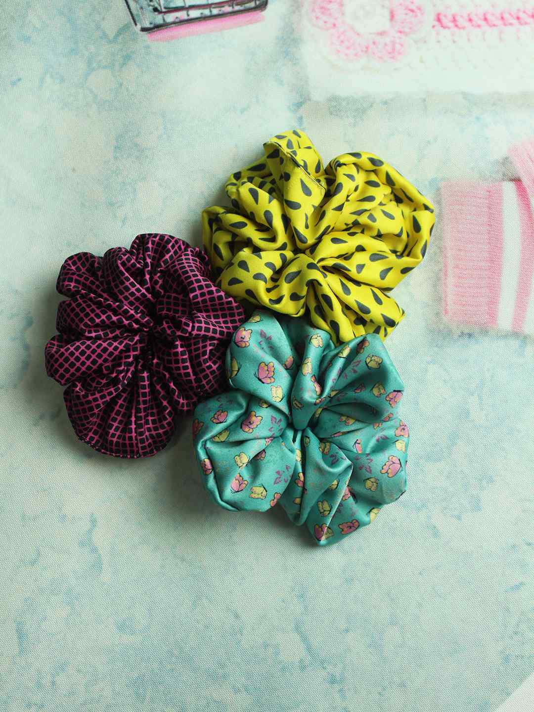 

Tossido Women Yellow & Magenta Set of 3 Satin fluffy Scrunchies