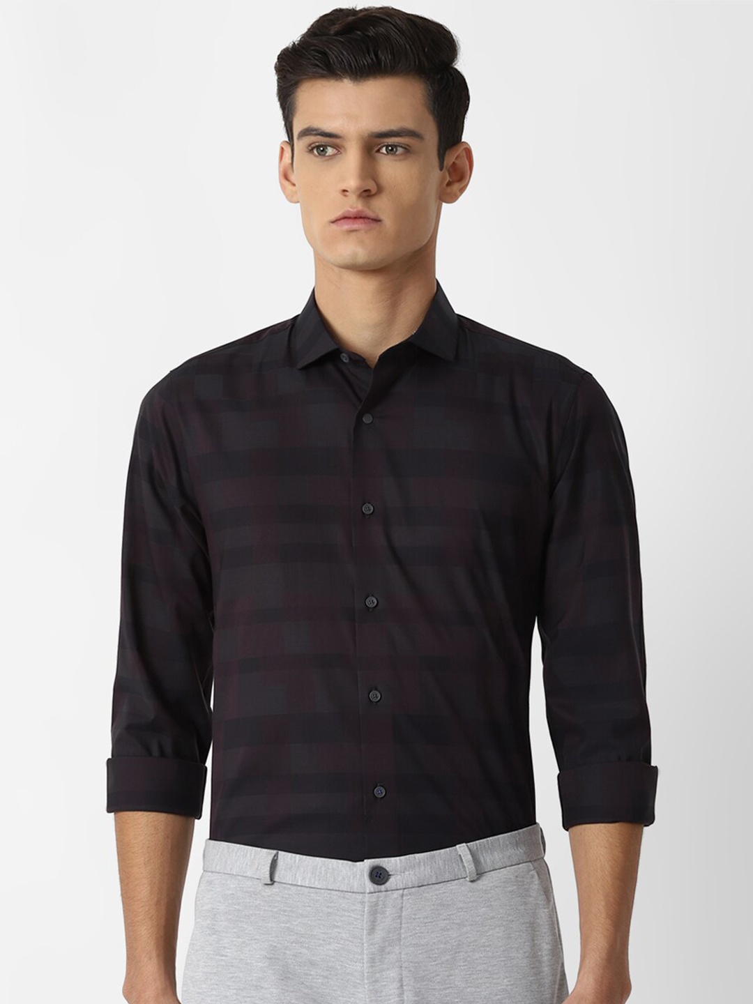 

Louis Philippe Sport Men Black Slim Fit Striped Pure Cotton Casual Shirt