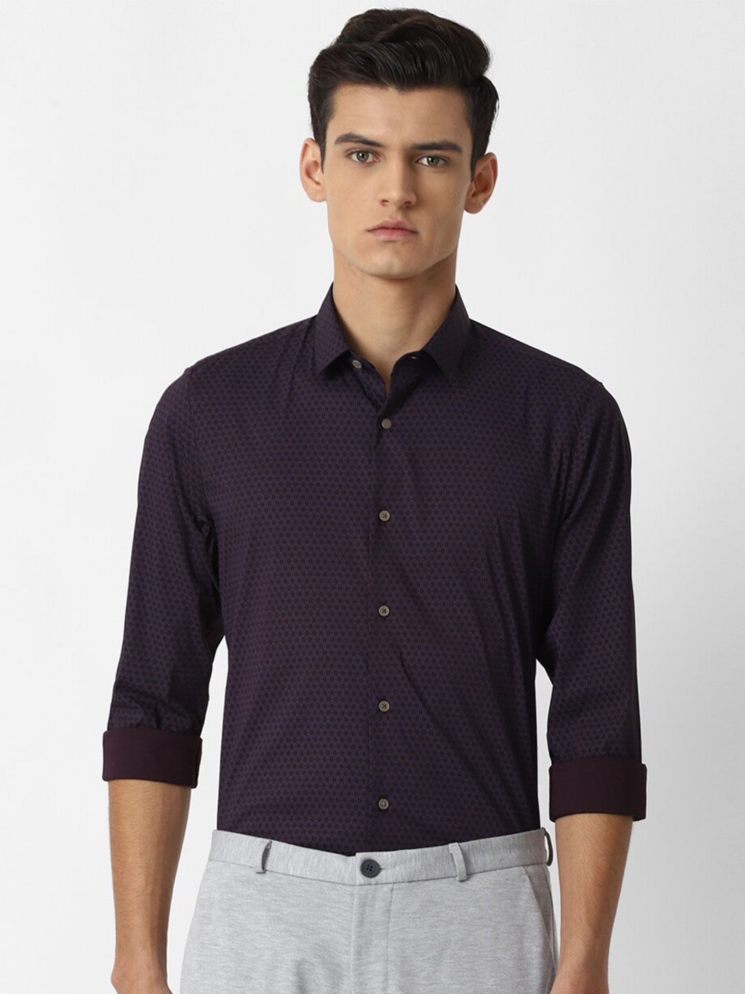 

Louis Philippe Sport Men Purple Slim Fit Printed Casual Shirt
