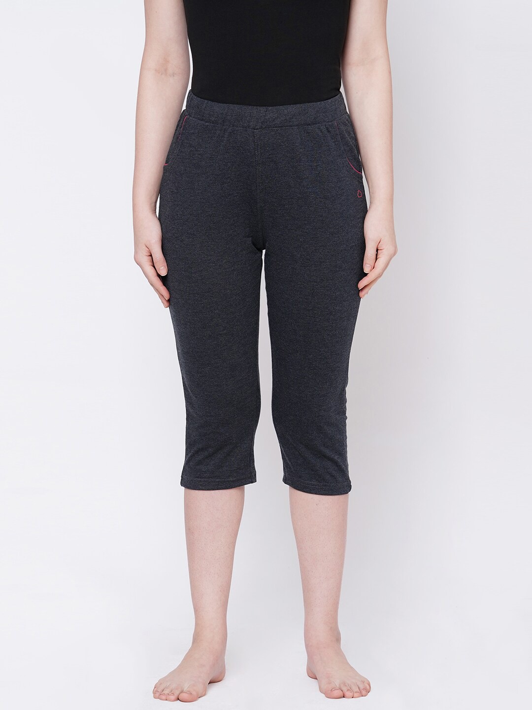 

Sweet Dreams Women Charcoal Grey Slim-Fit Cotton Lounge Capris