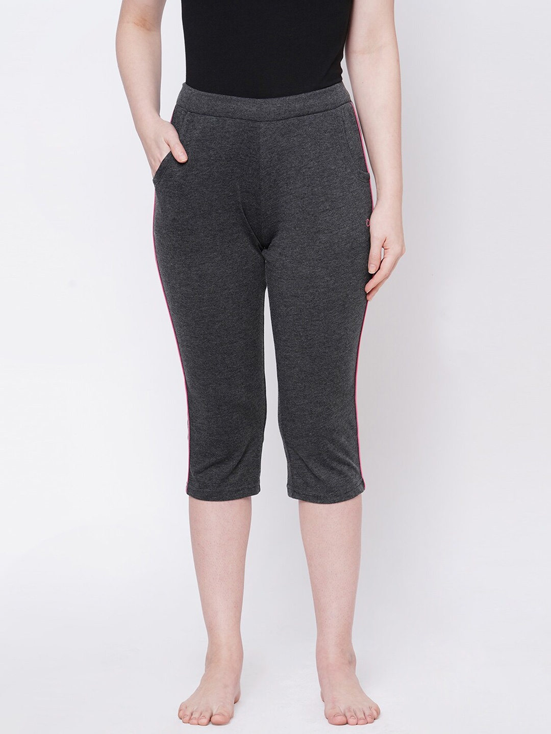 

Sweet Dreams Women Charcoal & Pink Lounge Capris