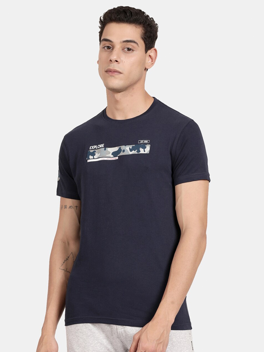 

t-base Men Blue Typography Printed T-shirt