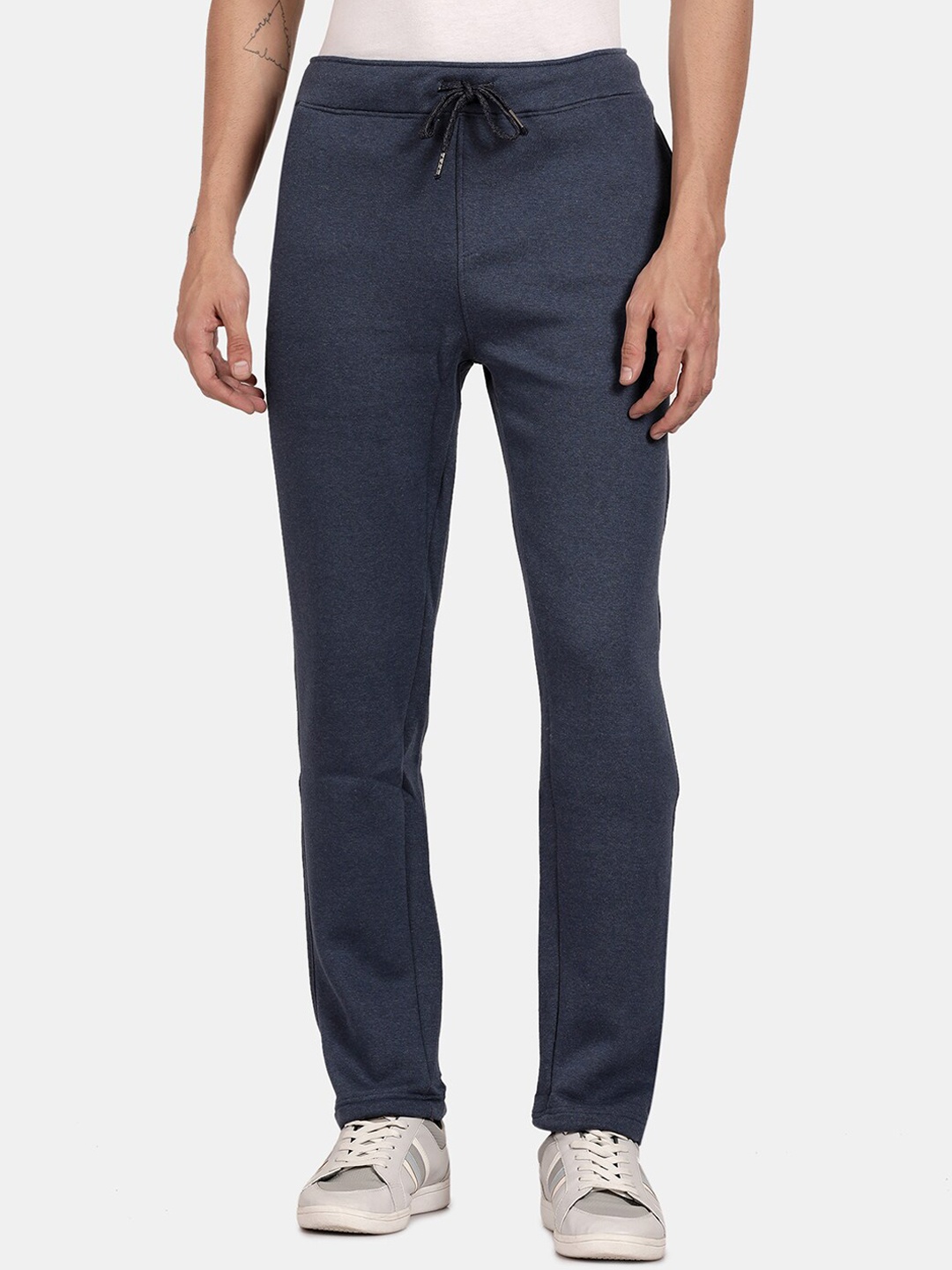 

t-base Men Navy Blue Solid Trackpants