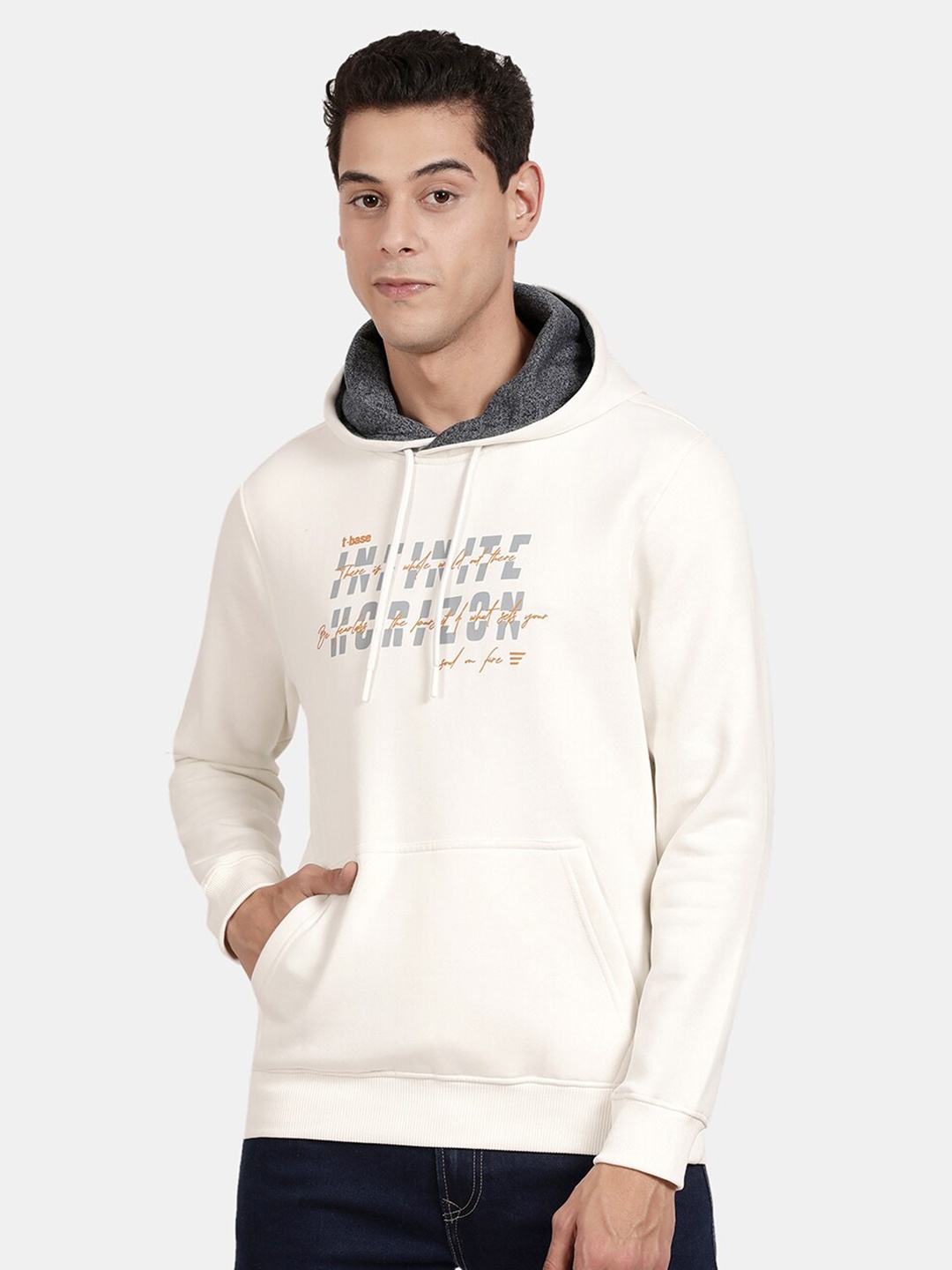 

t-base Men White Printed Hooded Sweatshirt