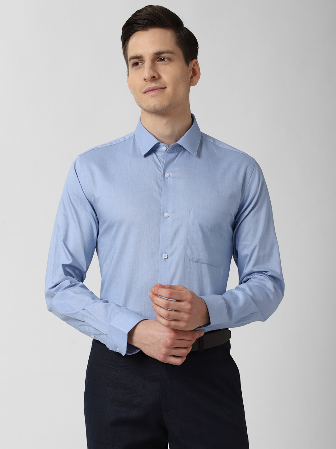 

Peter England Men Blue Slim Fit Formal Shirt