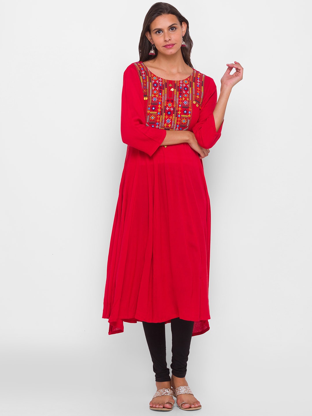 

Globus Women Maroon Geometric Yoke Design Thread Work Anarkali Kurta
